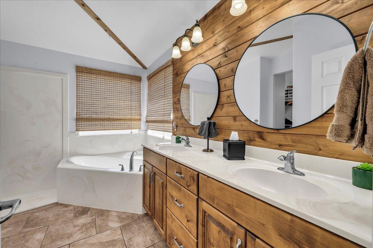 TREASURE VALLEY - Residential