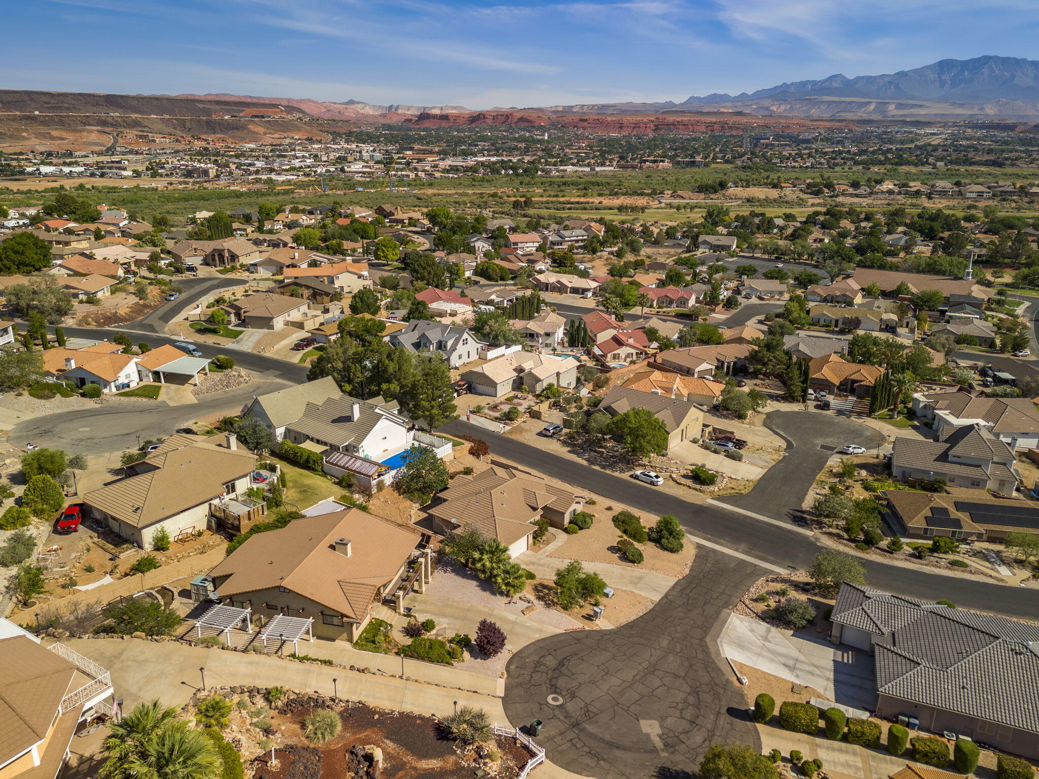 BLOOMINGTON HILLS - Residential