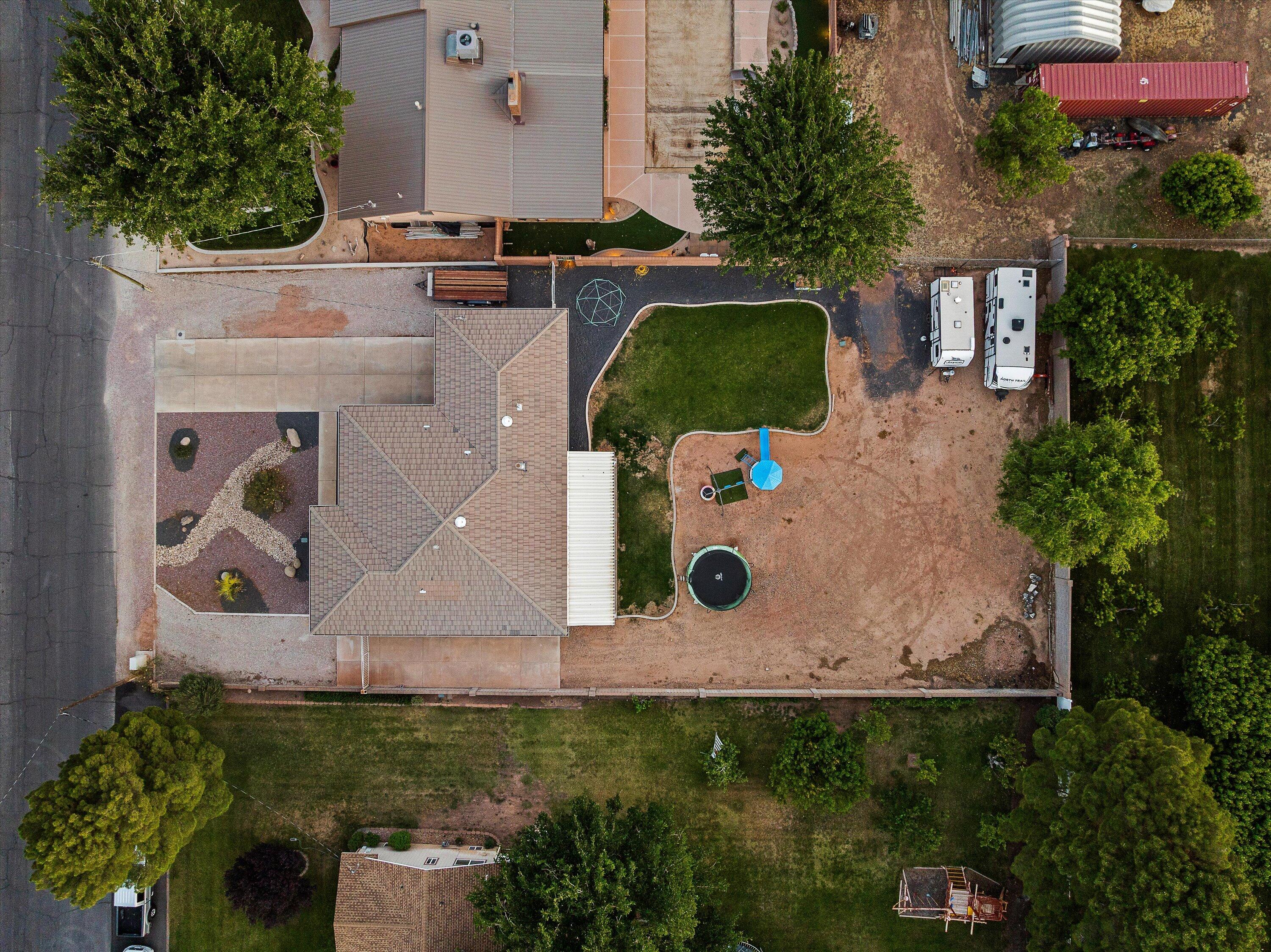 LAVERKIN TOWNSITE AND FIELD - Residential