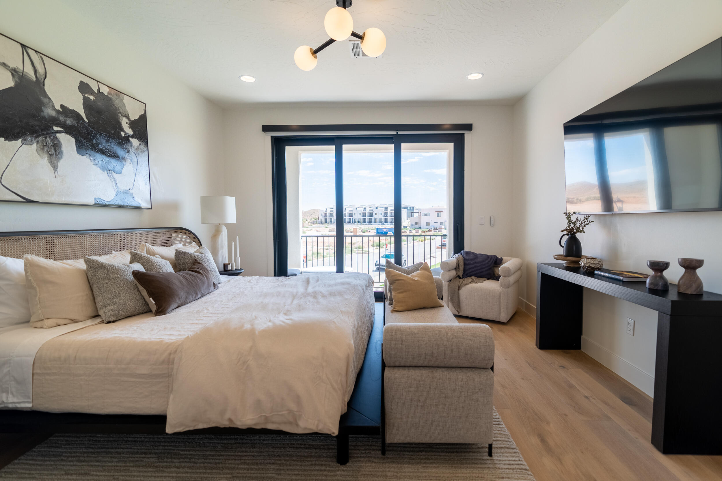 DESERT COLOR RESORT - Residential