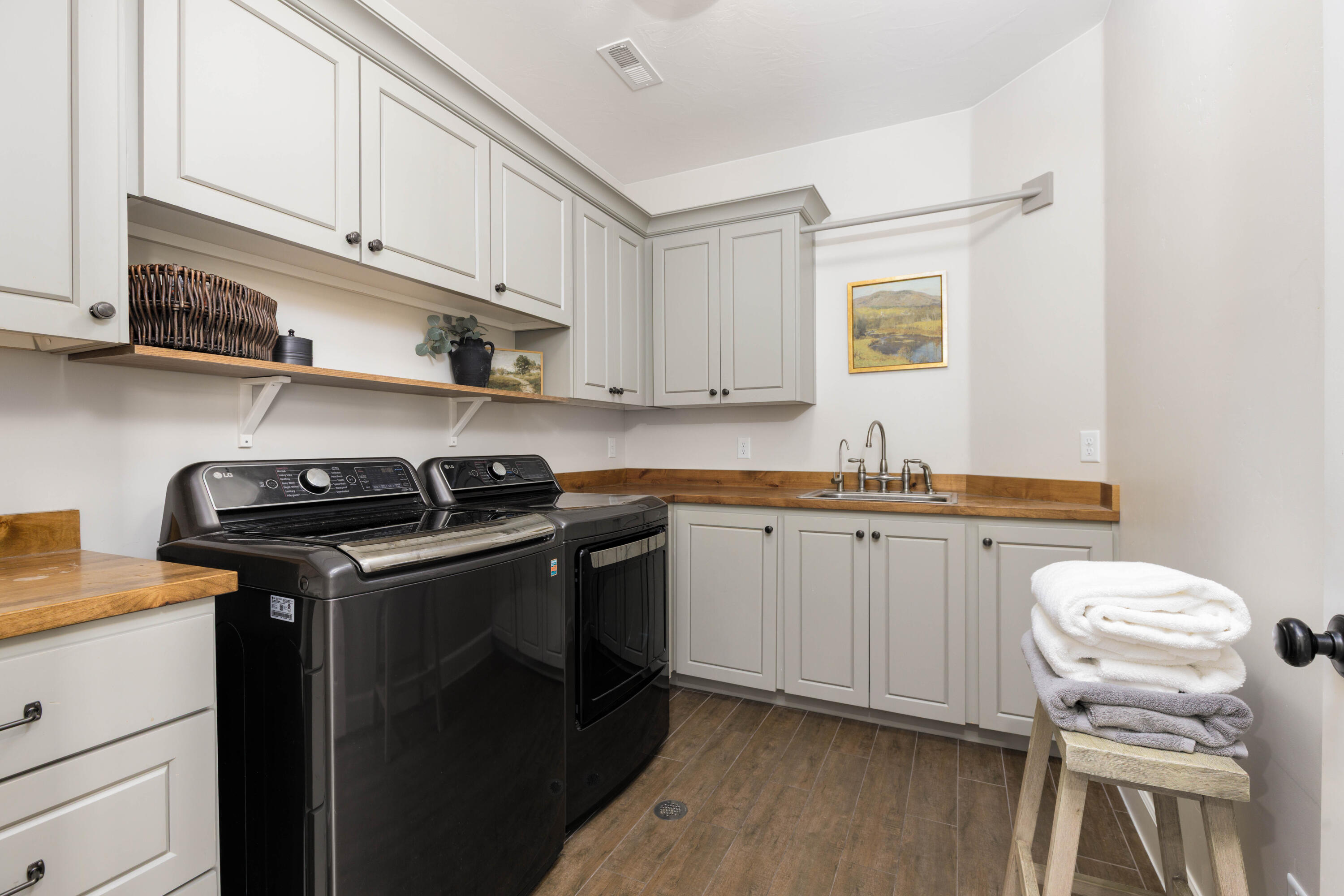 HIGHLANDS AT GREEN VALLEY - Residential