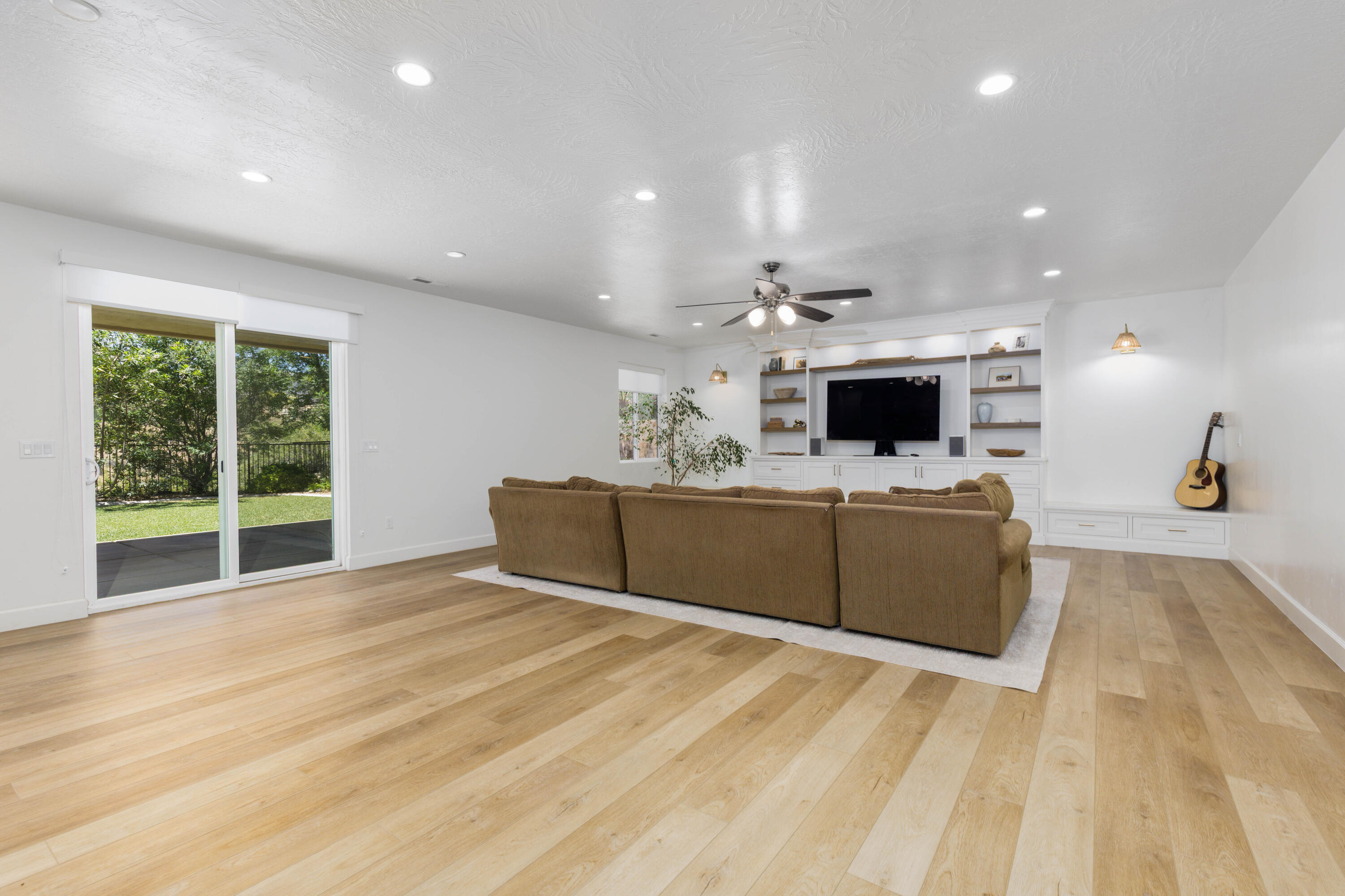 HIGHLANDS AT GREEN VALLEY - Residential