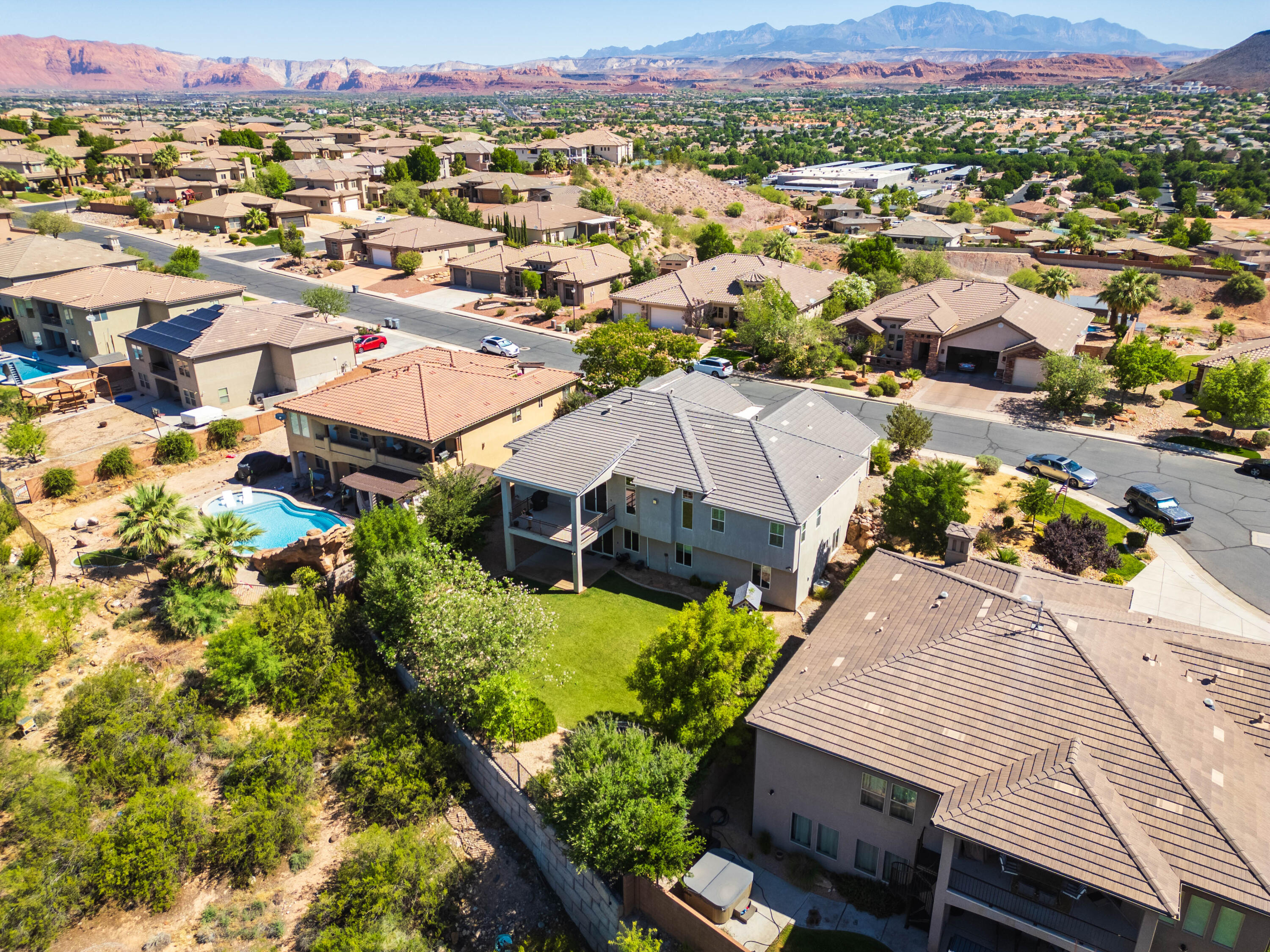 HIGHLANDS AT GREEN VALLEY - Residential