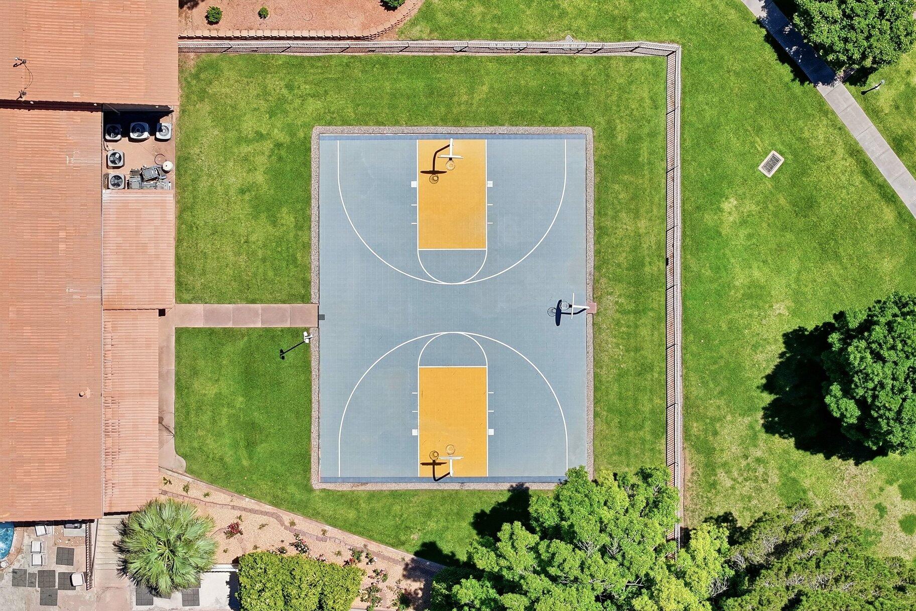 SPORTS VILLAGE - Residential