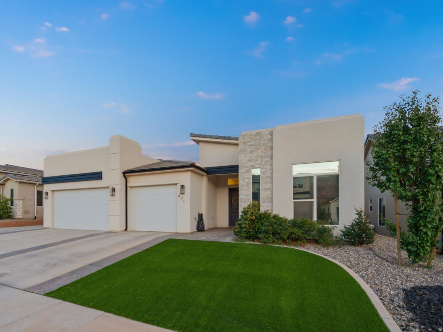 RIVERBEND AT SUNRISE VALLEY - Residential