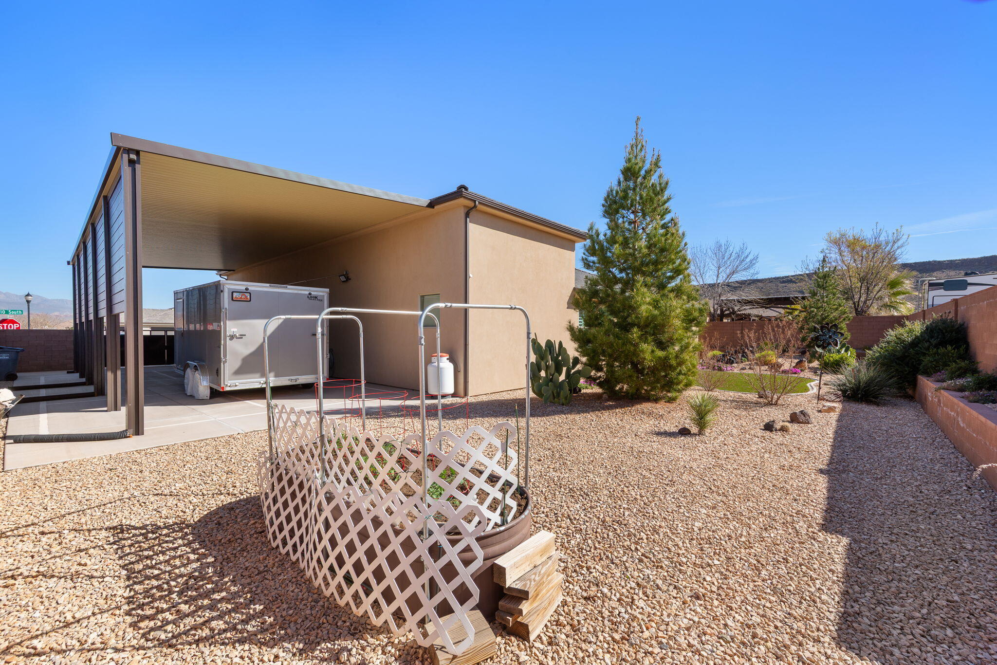 DIXIE SPRINGS - Residential
