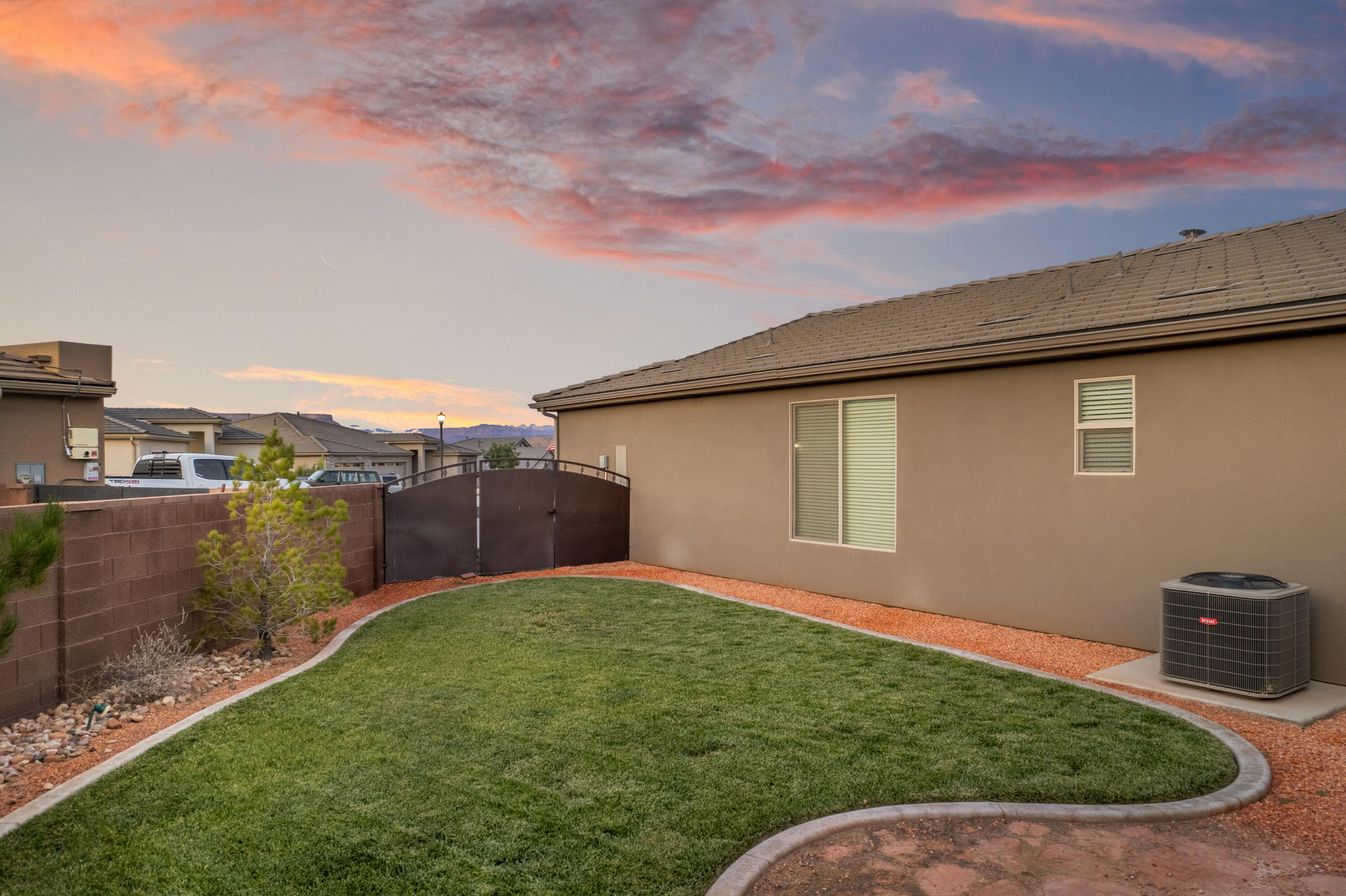 ZION VISTA - Residential