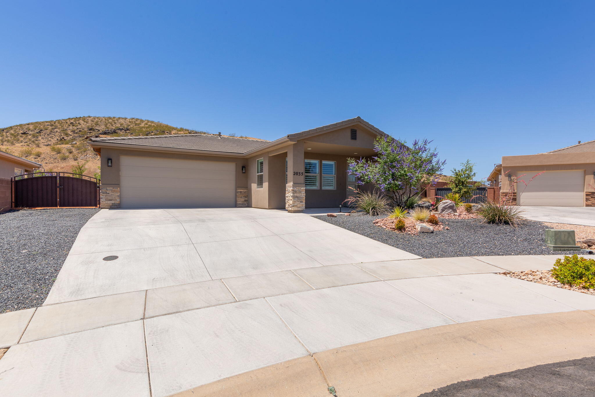 ZION VISTA - Residential