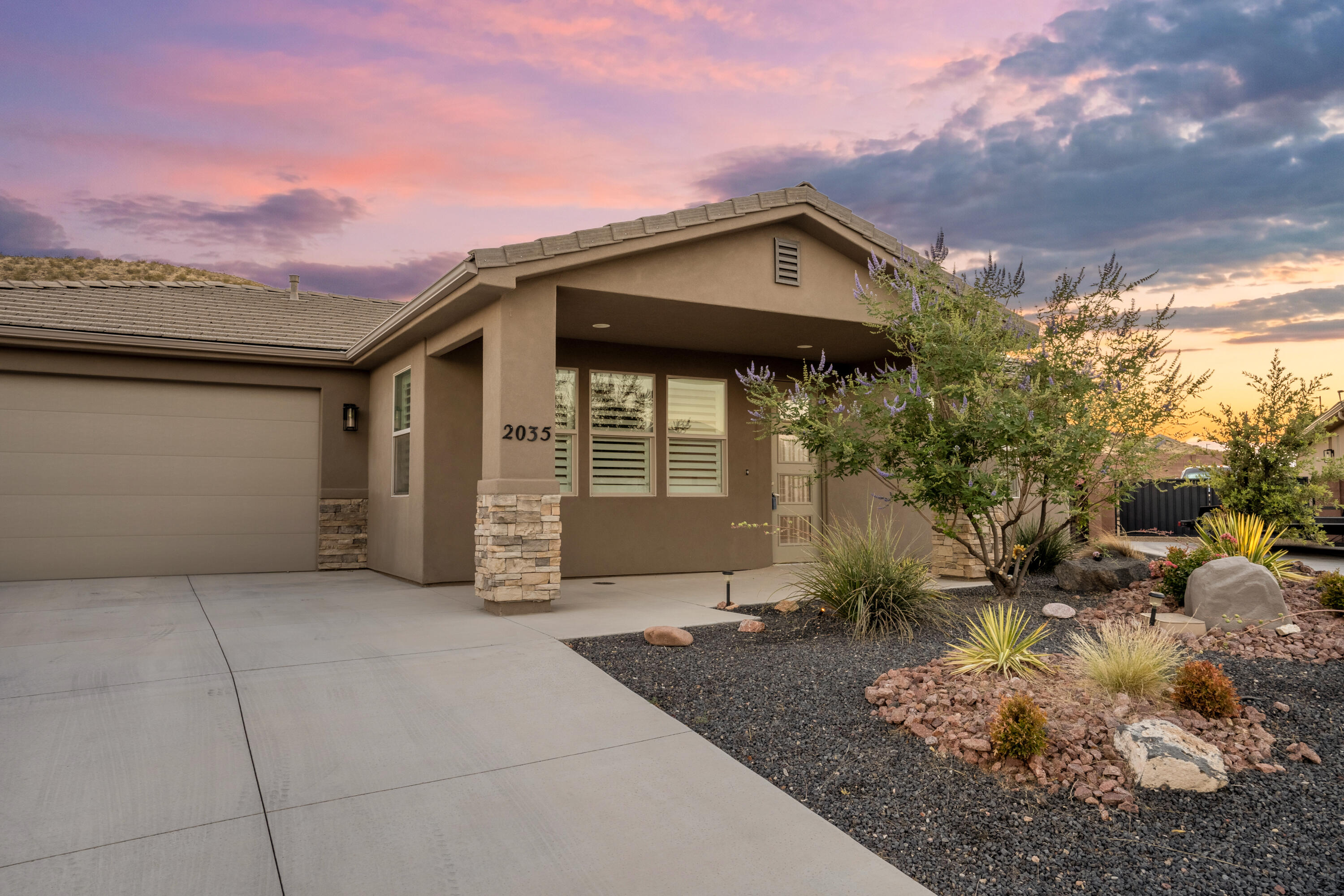 ZION VISTA - Residential