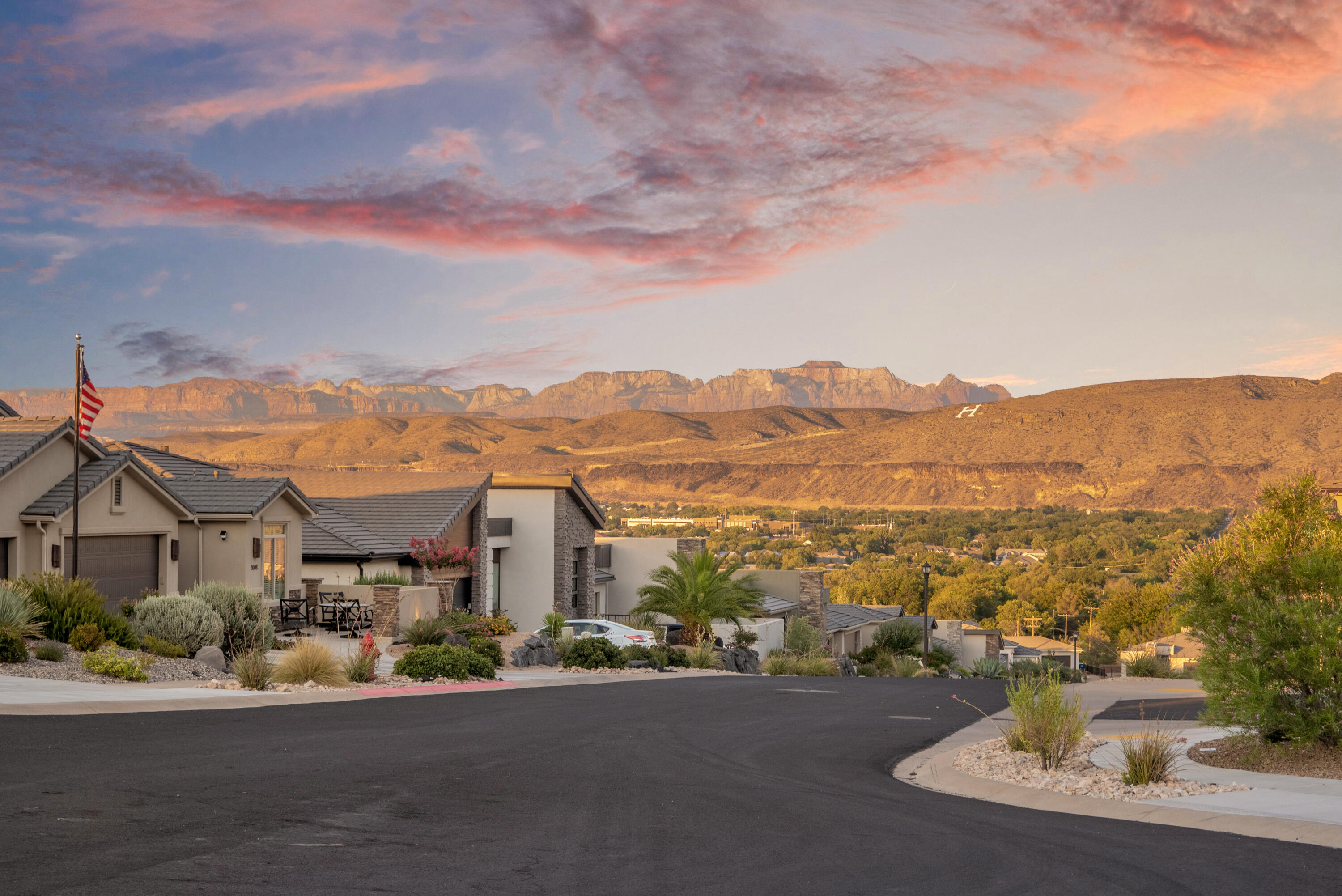 ZION VISTA - Residential