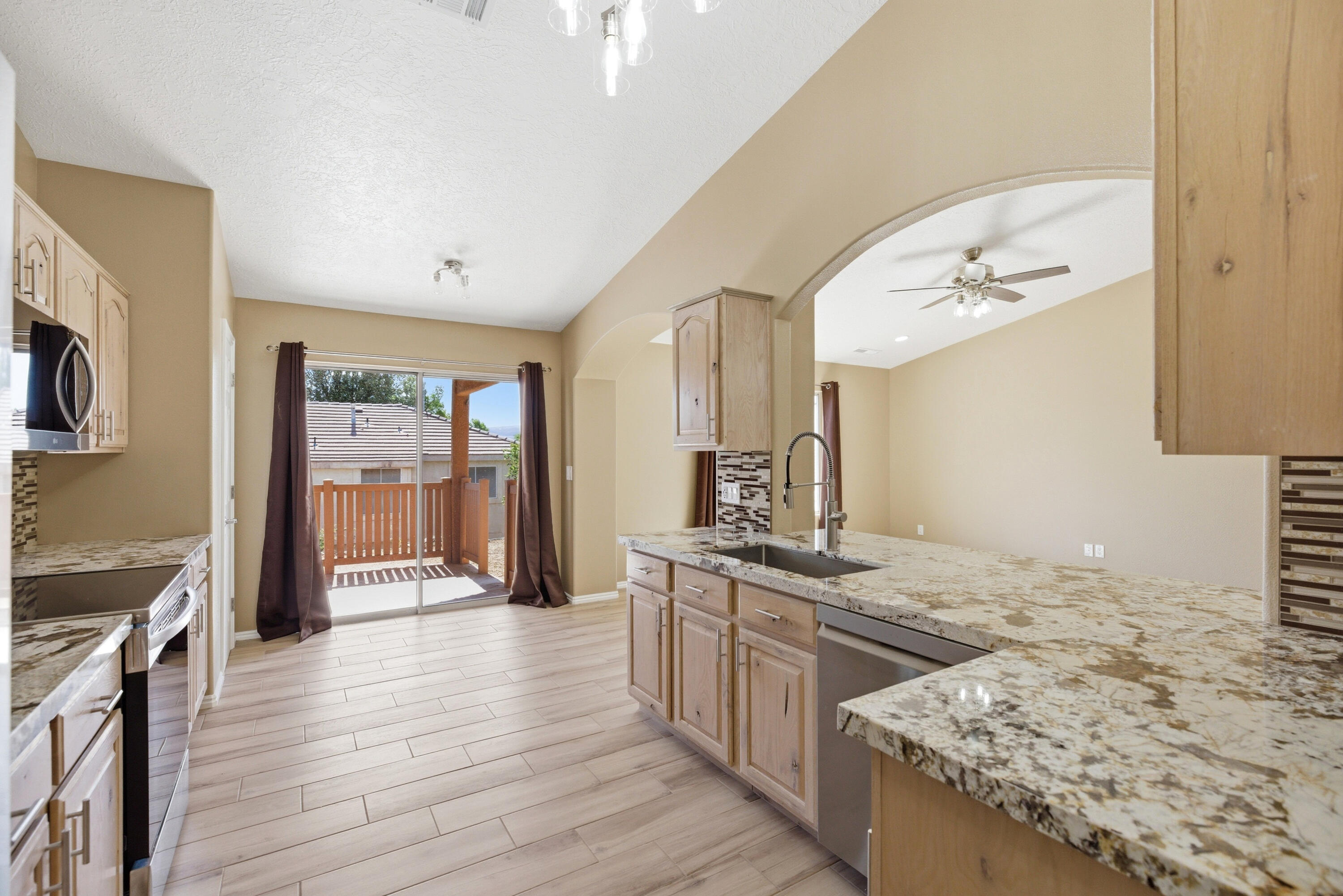 FOSTER HILLS SOUTH - Residential