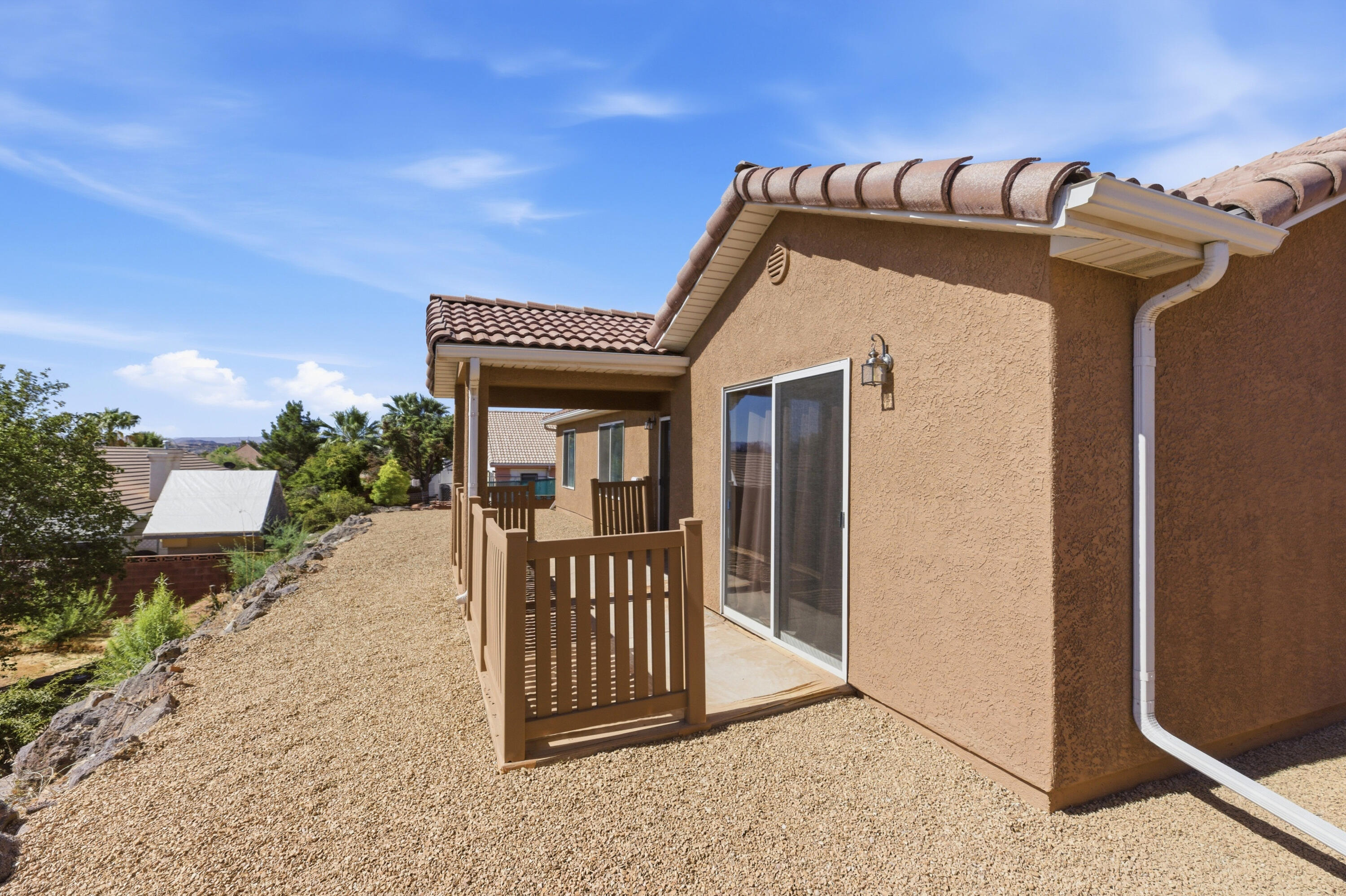 FOSTER HILLS SOUTH - Residential