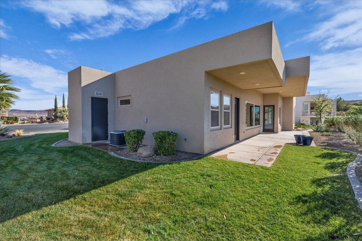 STONE CLIFF - Residential
