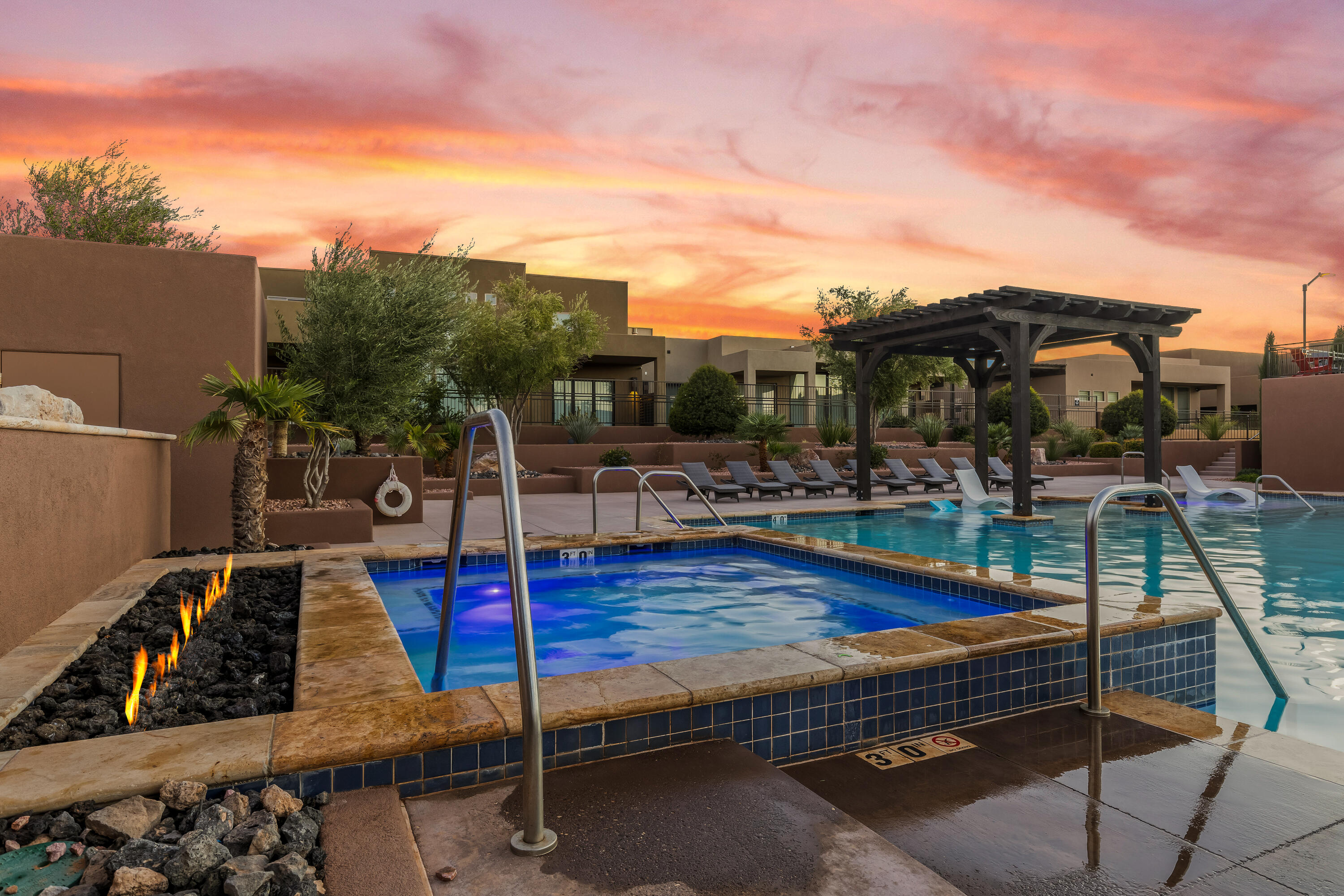 TAVA RESORT AT SAND HOLLOW - Residential