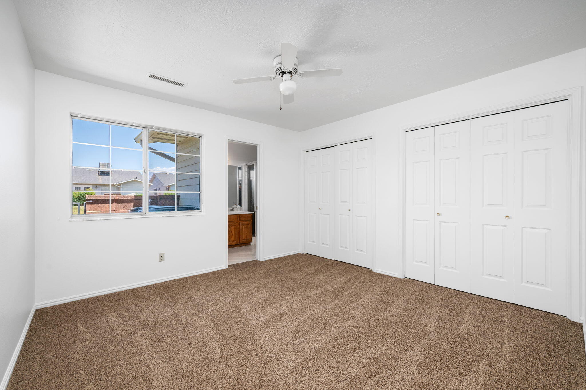ALPHA TOWNHOMES - Residential