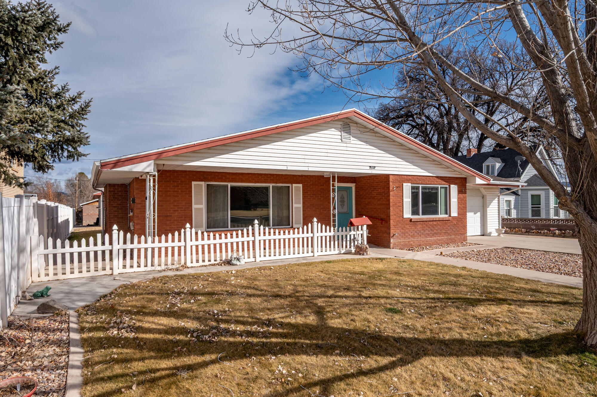 ENTERPRISE TOWNSITE - Residential