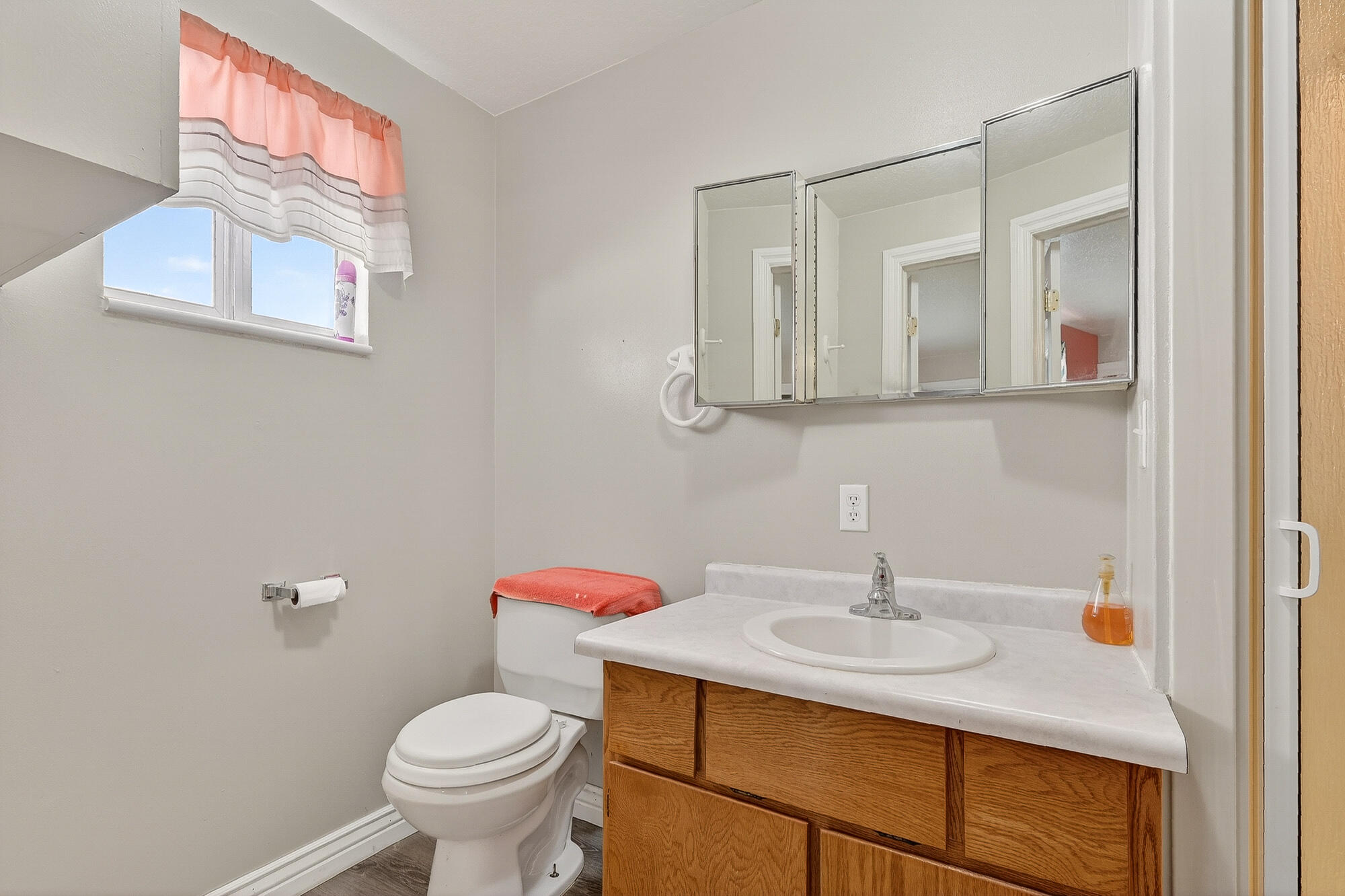 ENTERPRISE TOWNSITE - Residential