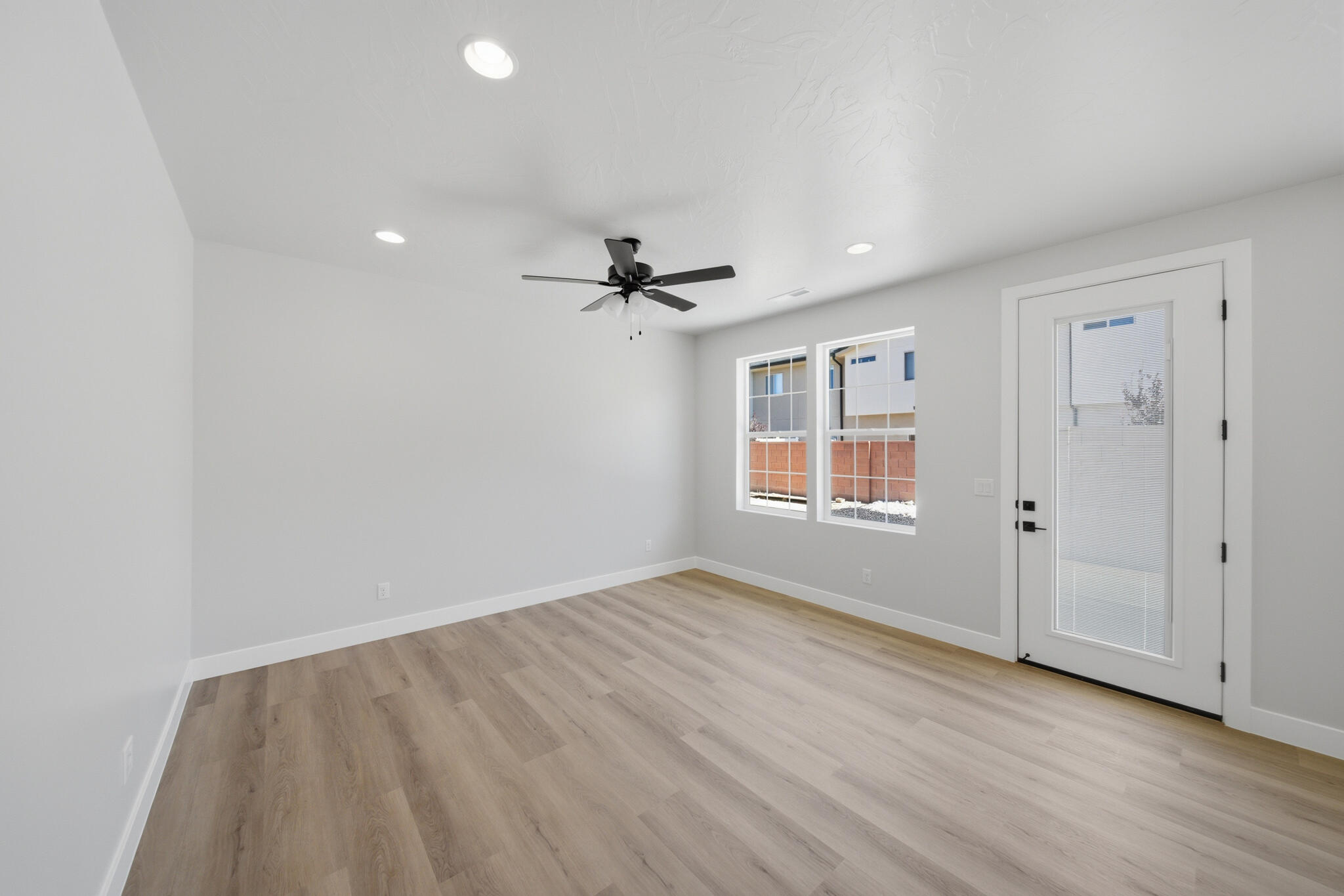 SOUTH DESERT PD - Residential