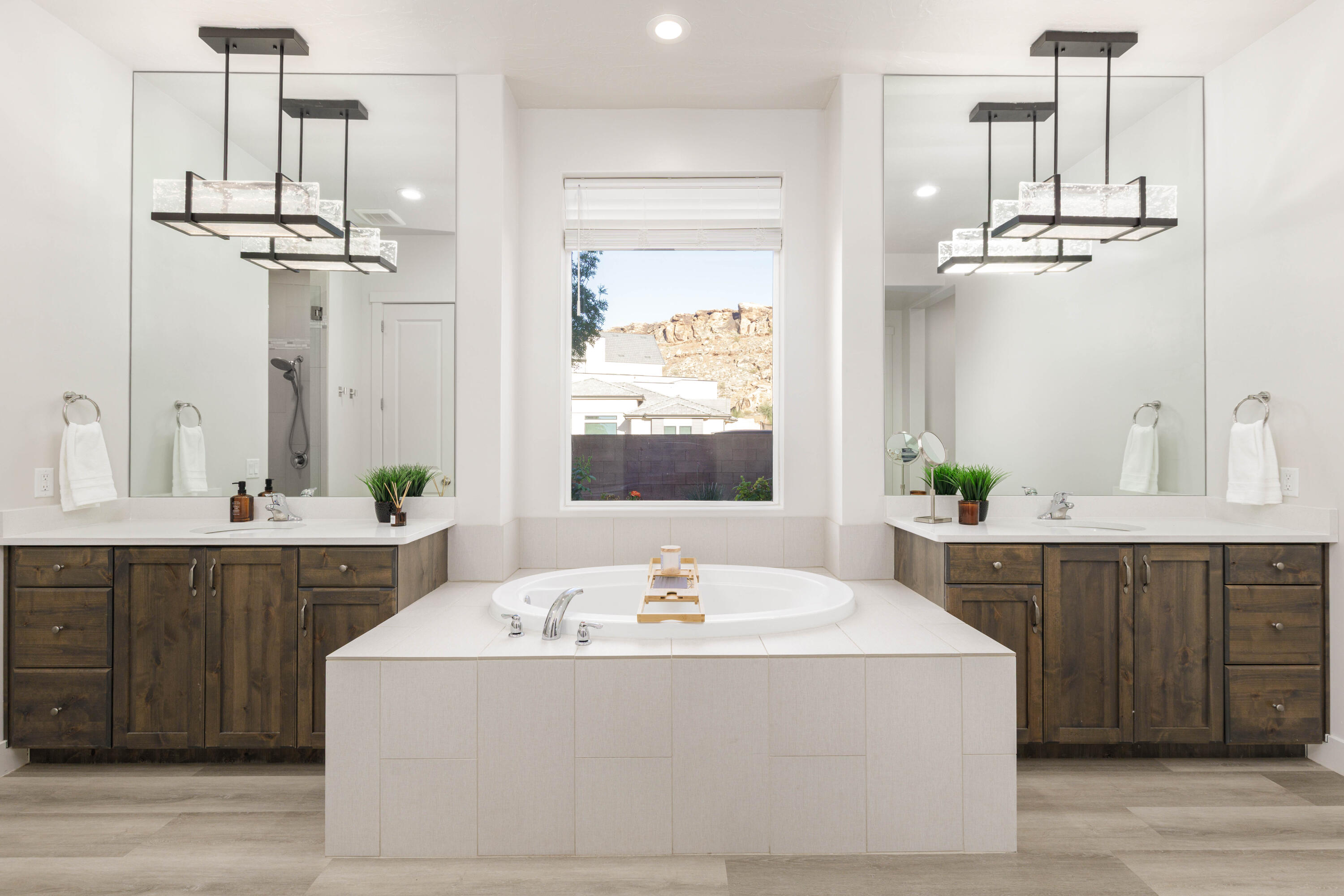 SEQUOIA ESTATES - Residential