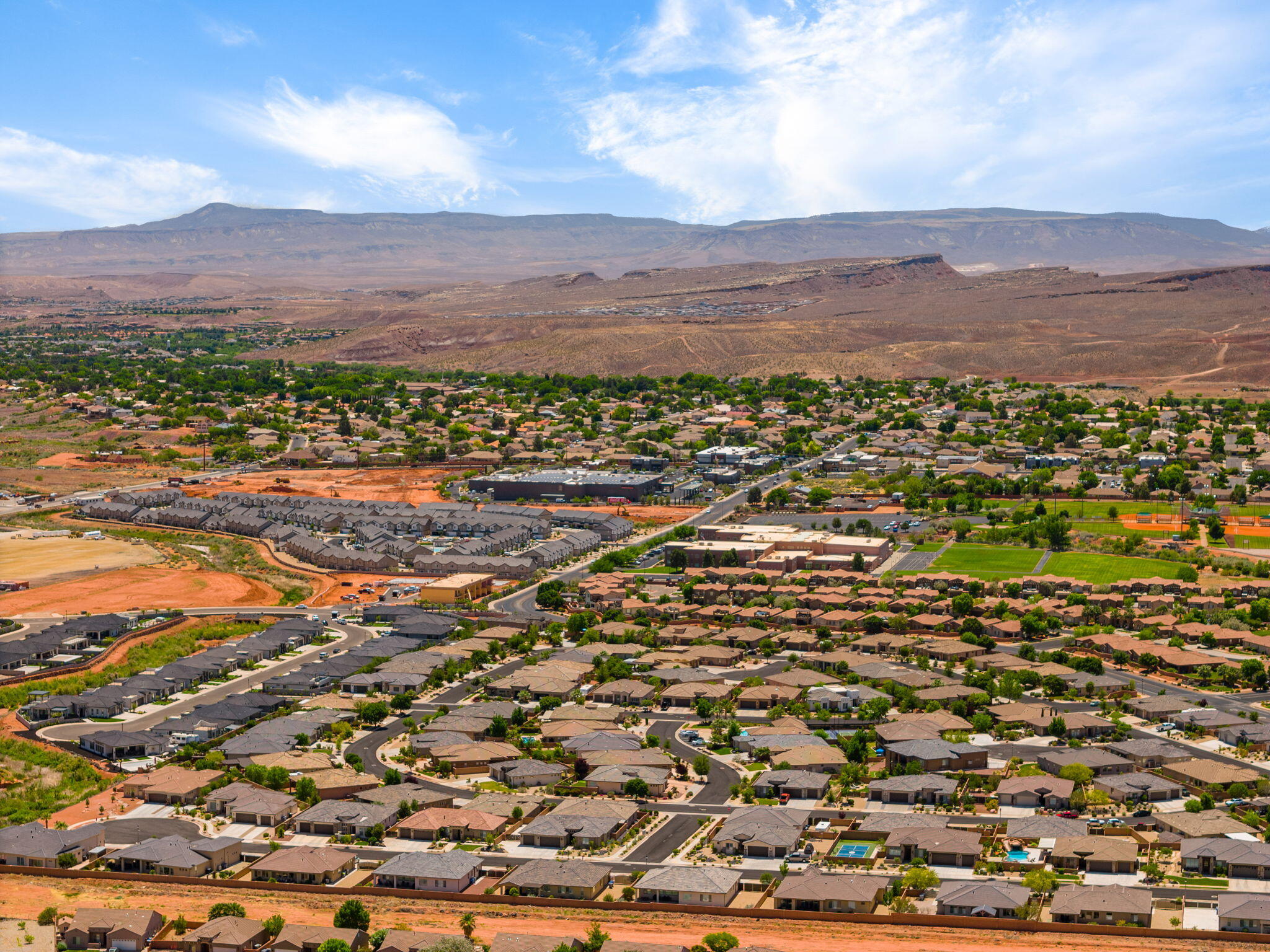 RED ROCK CANYON - Residential