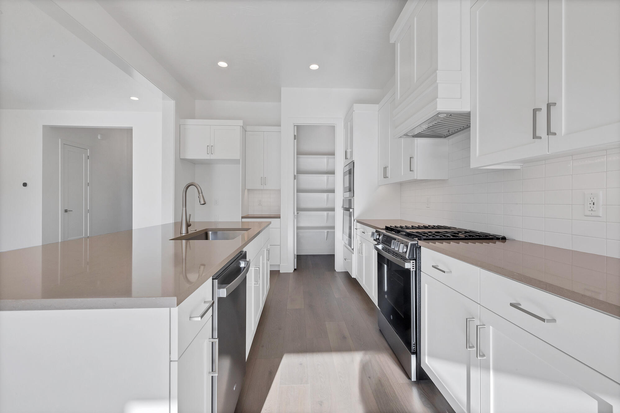 AVENIDAS AT HIDDEN VALLEY - Residential