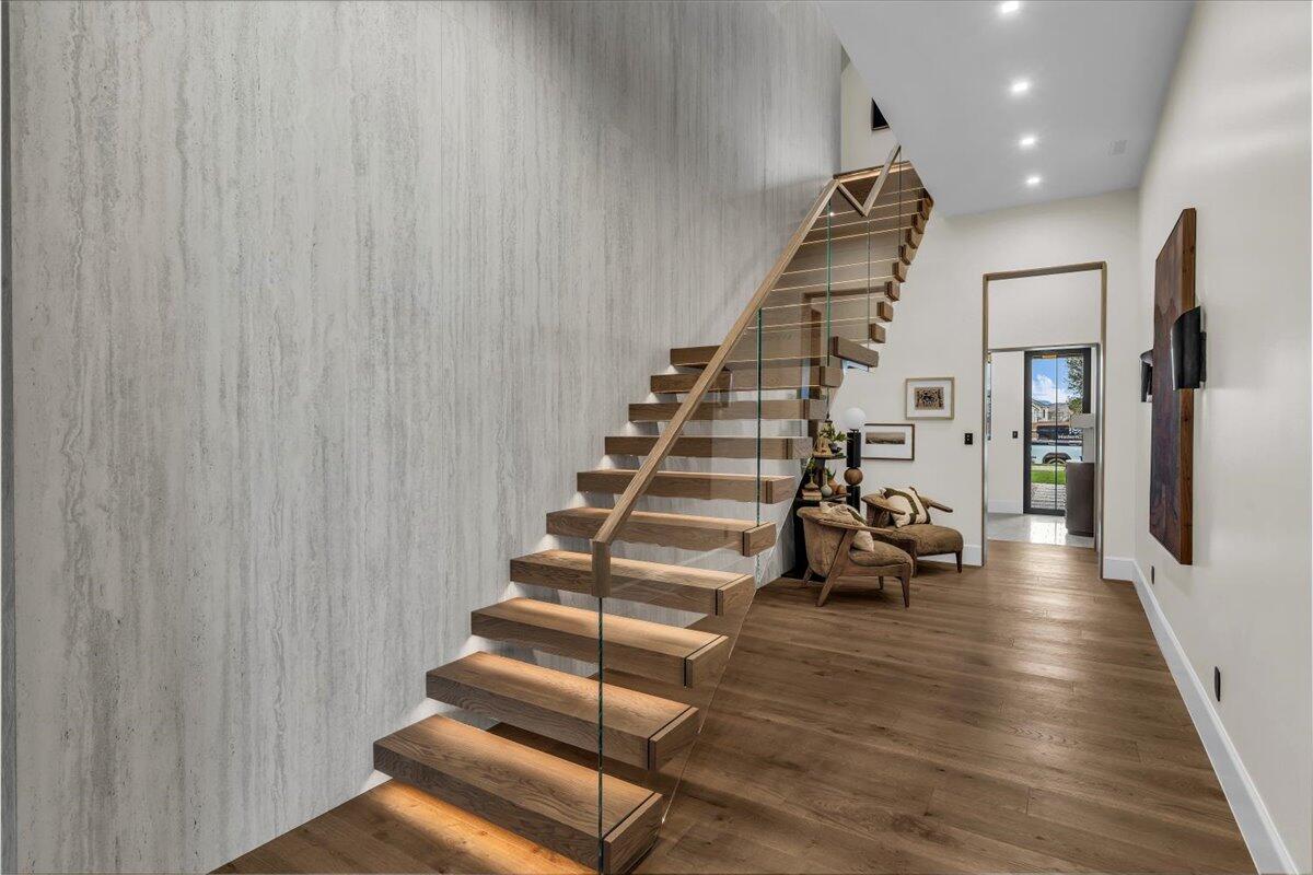 GROVE - Residential