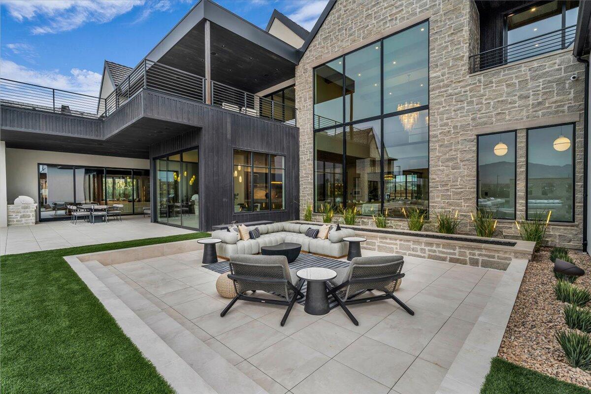 GROVE - Residential