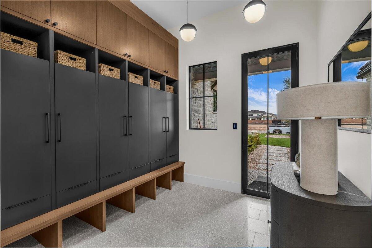 GROVE - Residential
