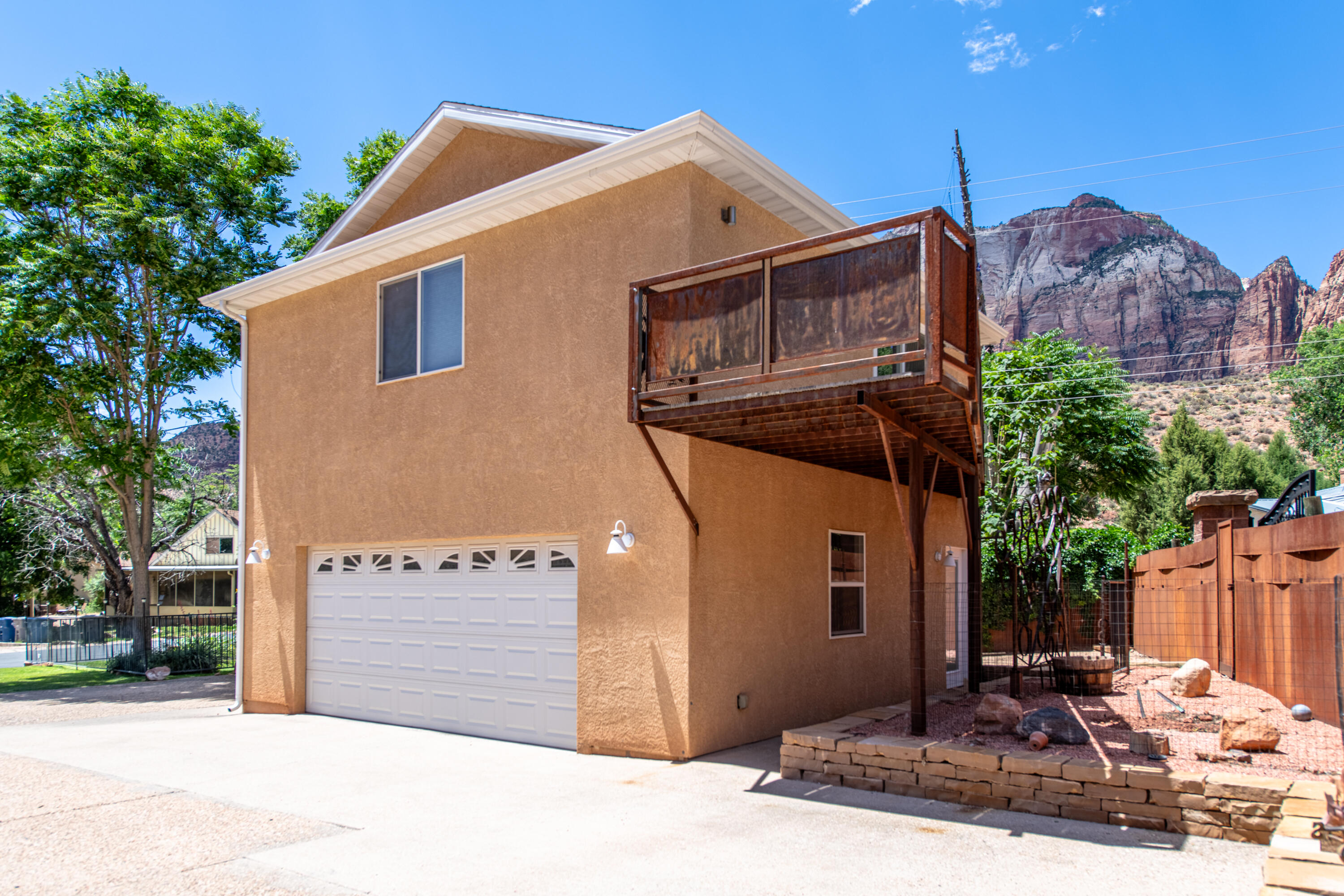 CANYON VIEW - Residential
