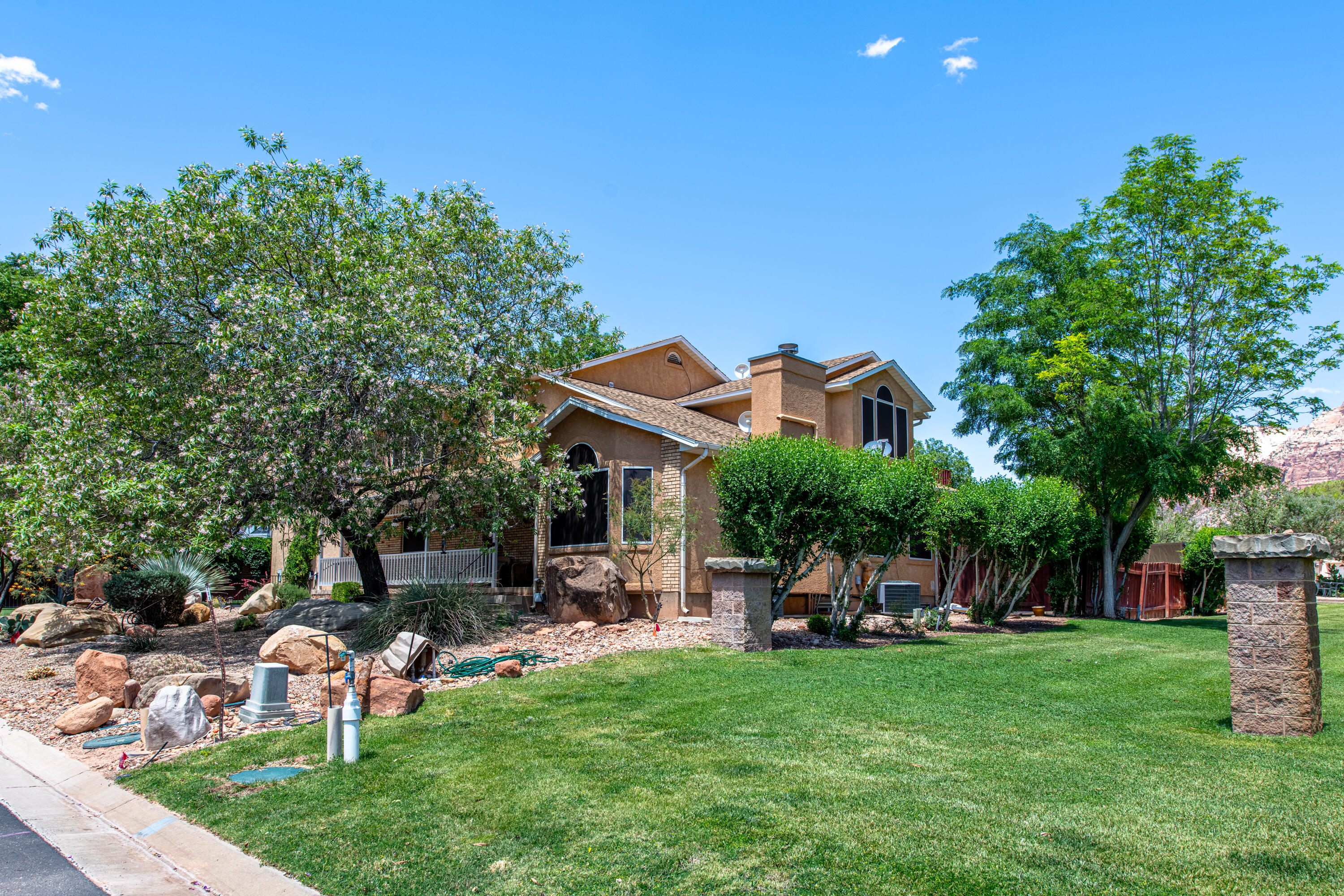 CANYON VIEW - Residential