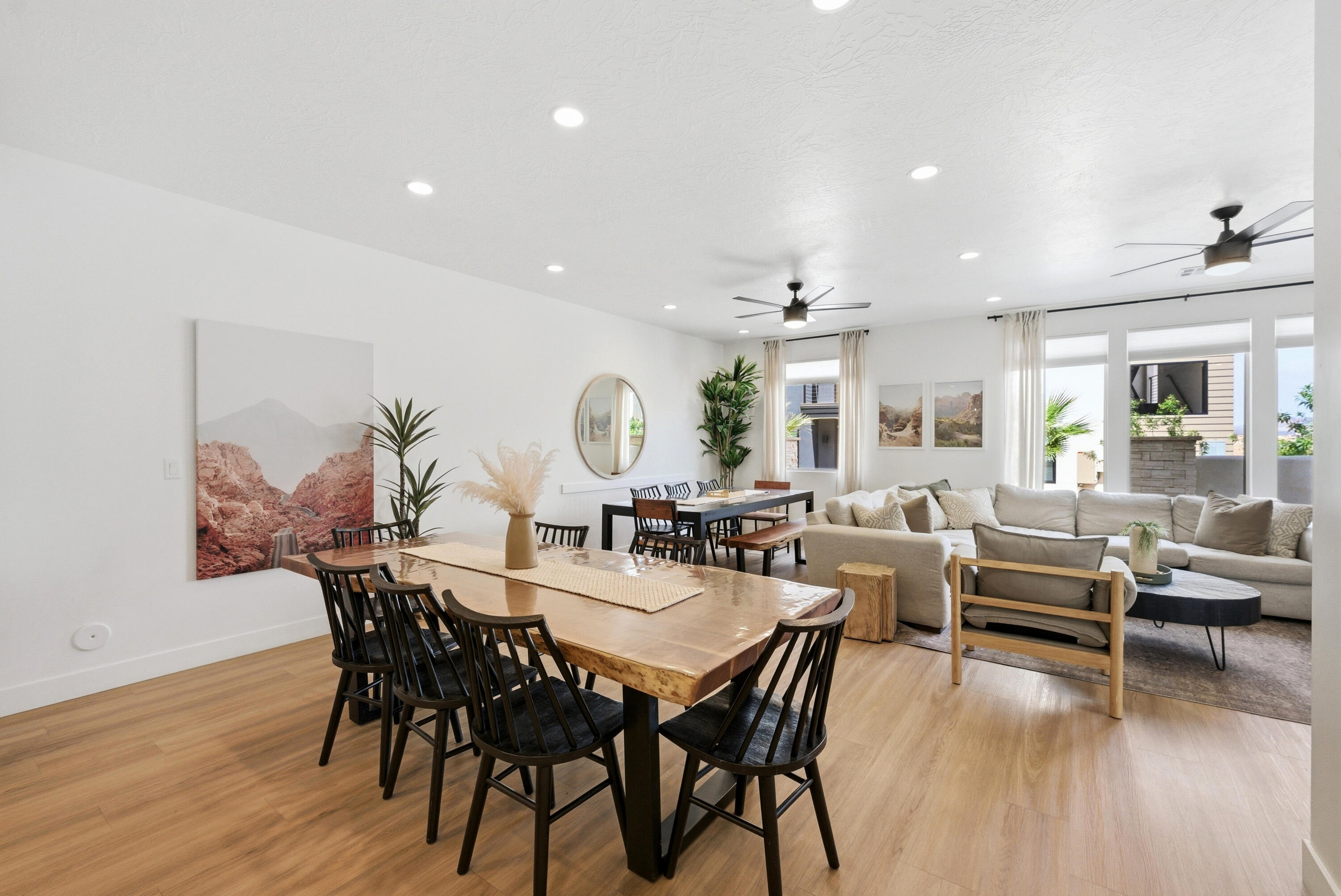 DESERT COLOR RESORT - Residential