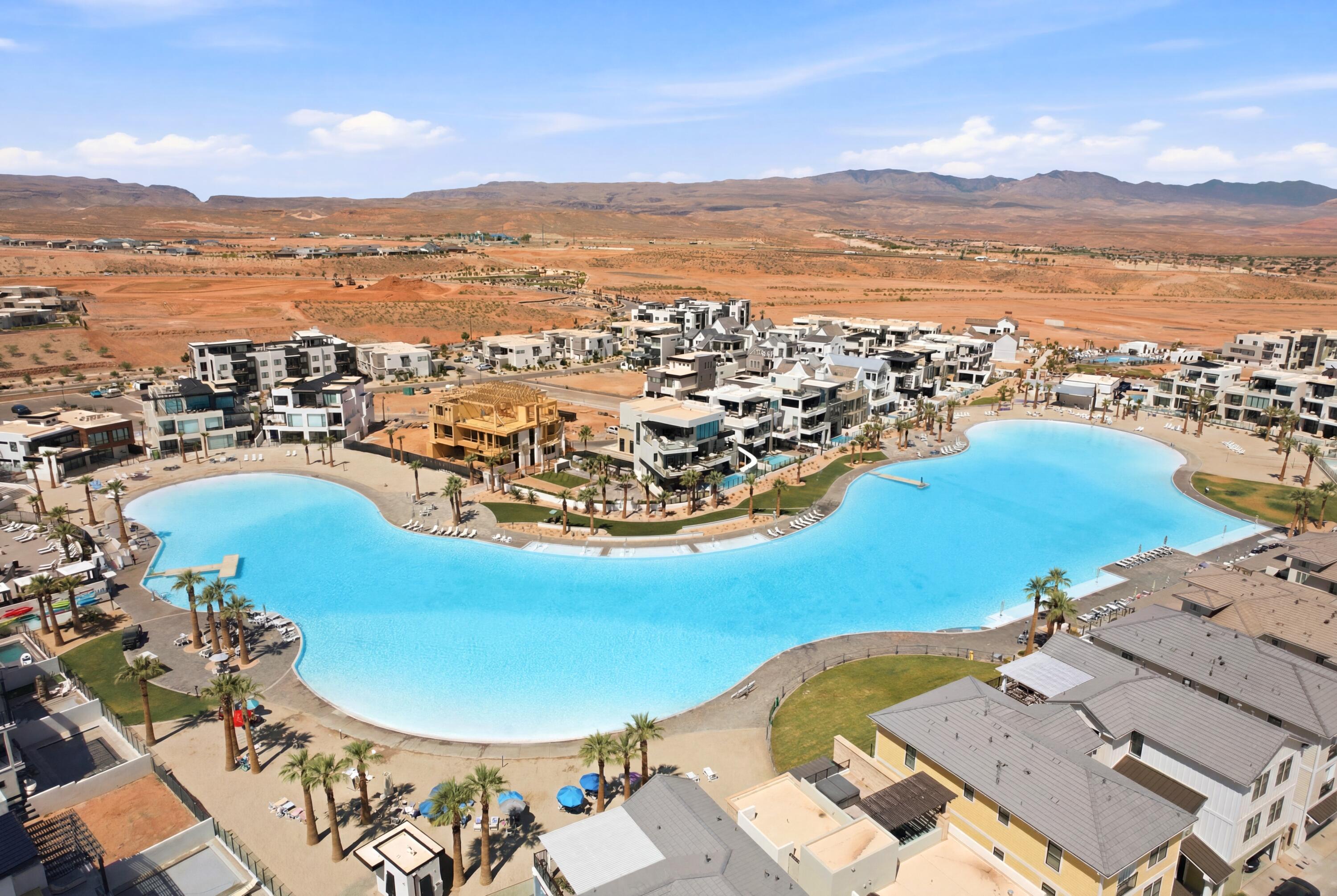 DESERT COLOR RESORT - Residential