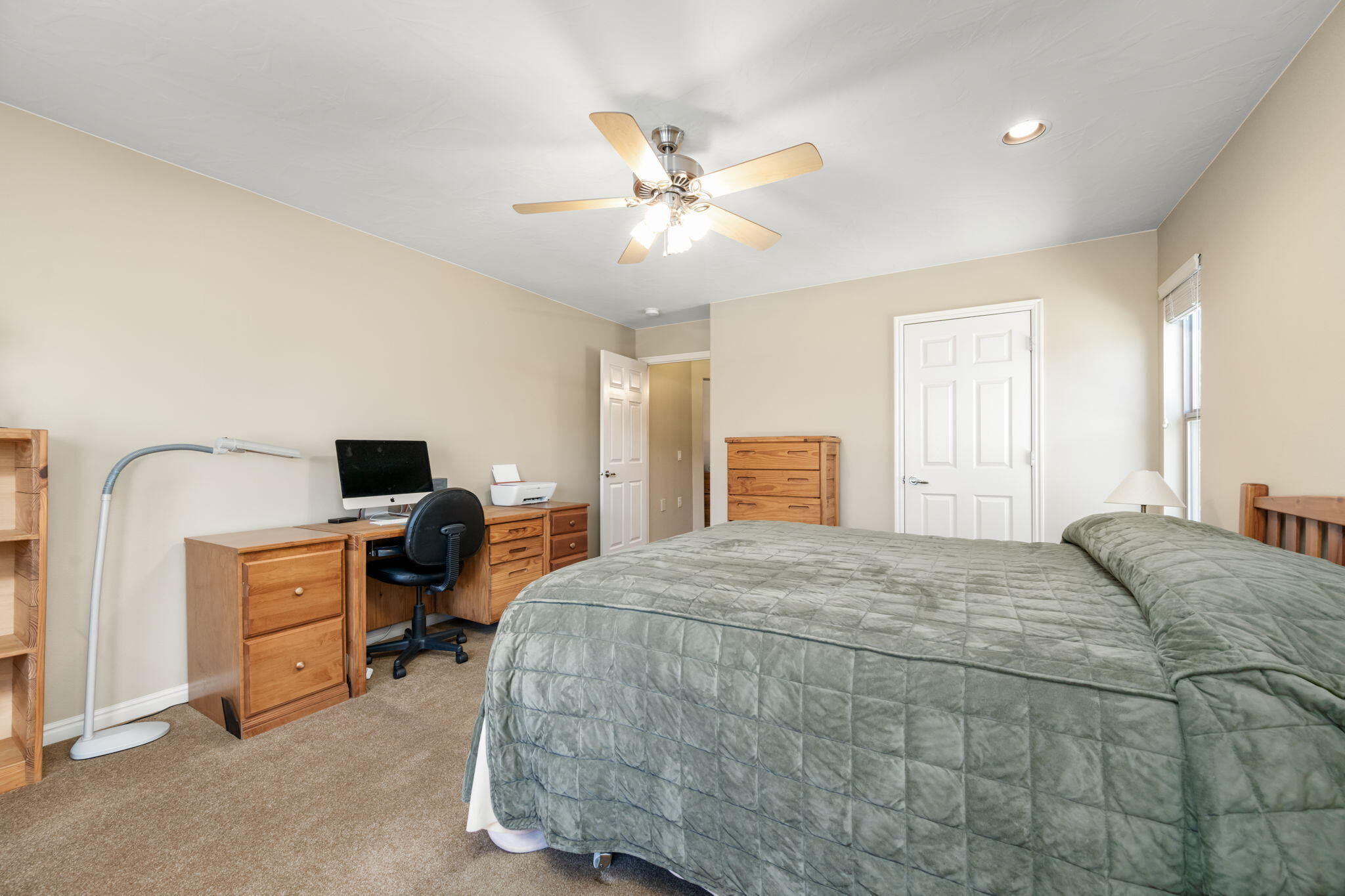 VILLAS AT SUN RIVER - Residential
