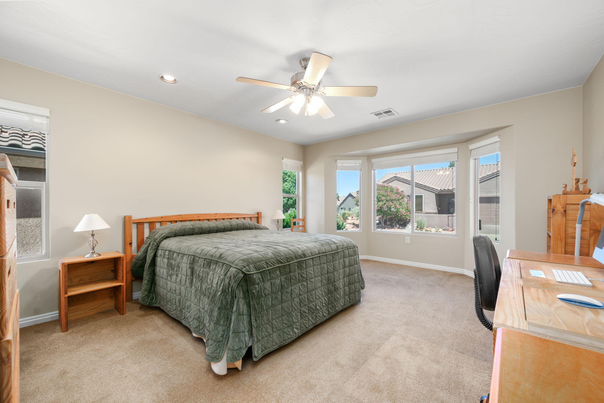 VILLAS AT SUN RIVER - Residential