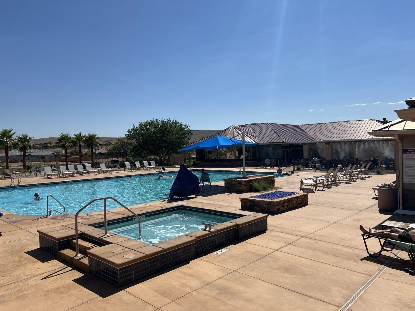 VILLAS AT SUN RIVER - Residential