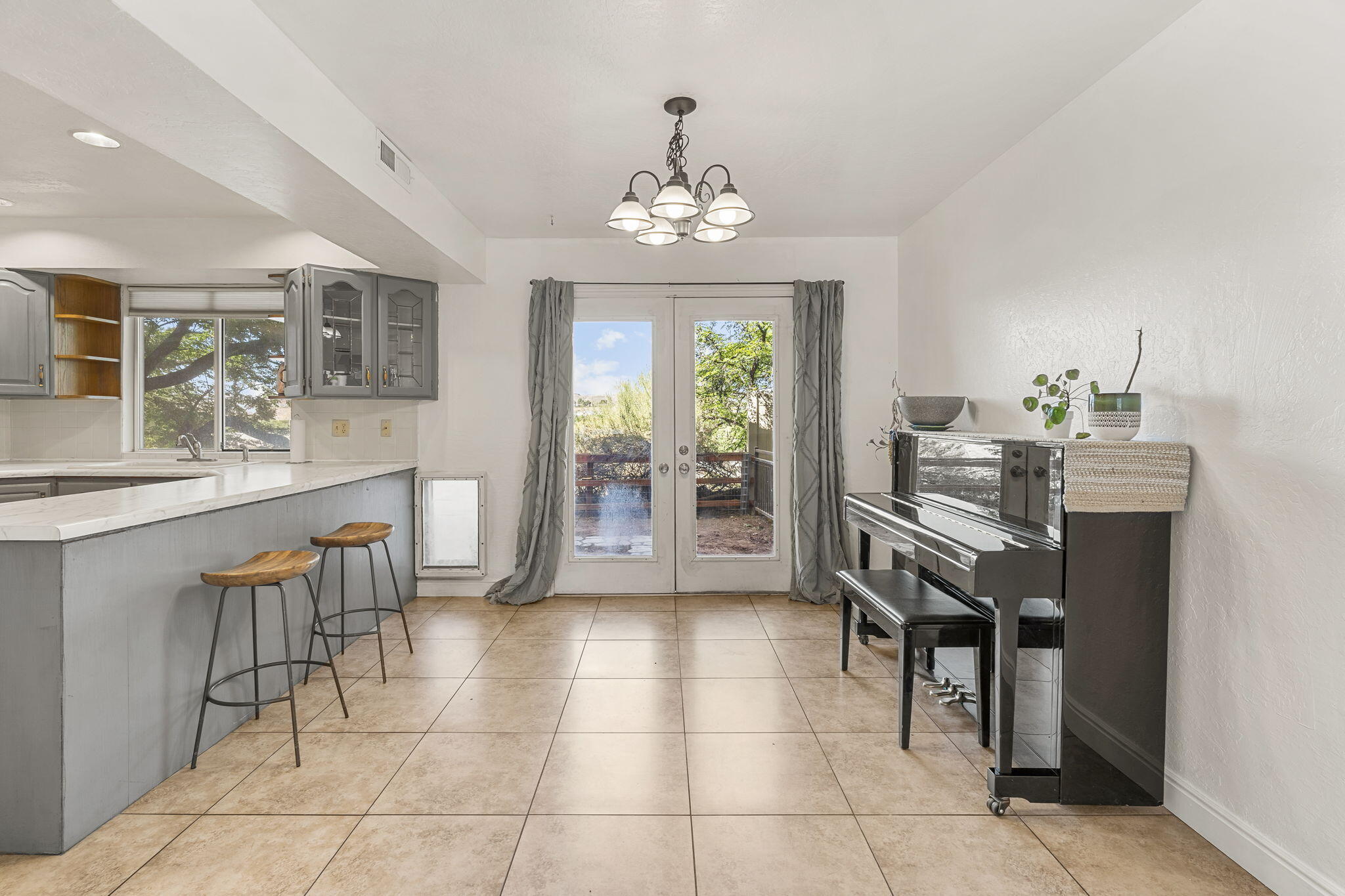 TERRAH DAWN - Residential