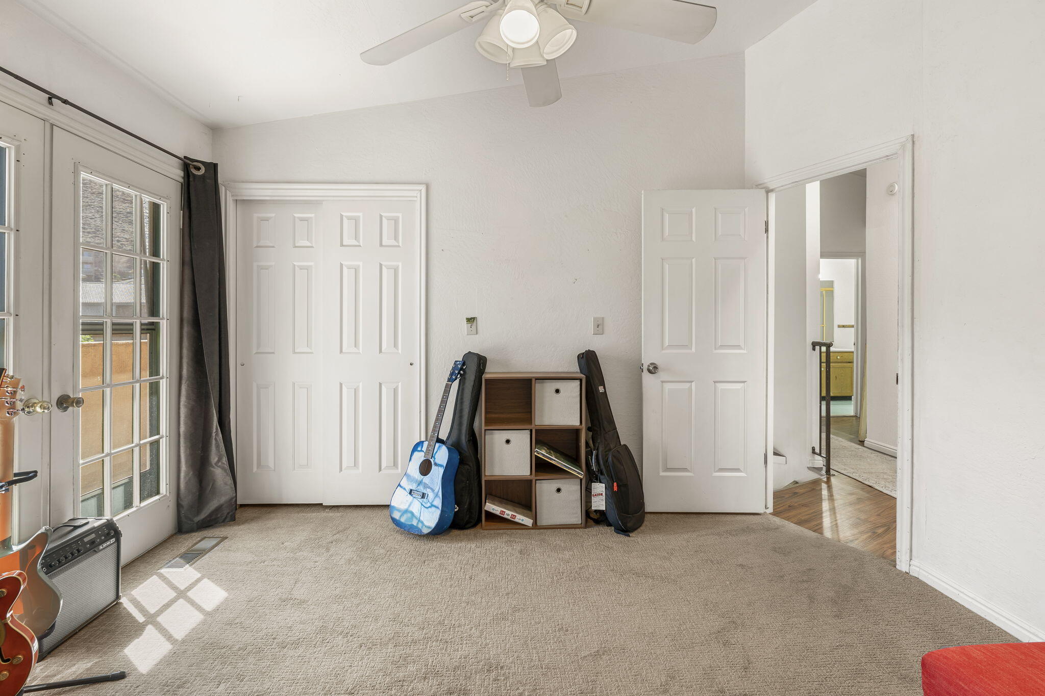 TERRAH DAWN - Residential