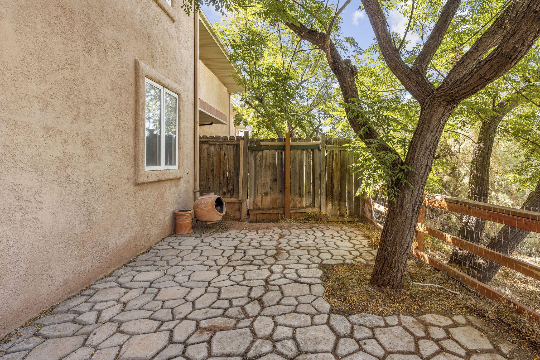 TERRAH DAWN - Residential