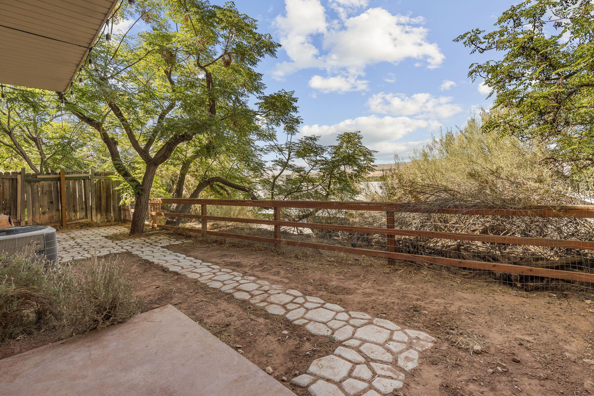 TERRAH DAWN - Residential