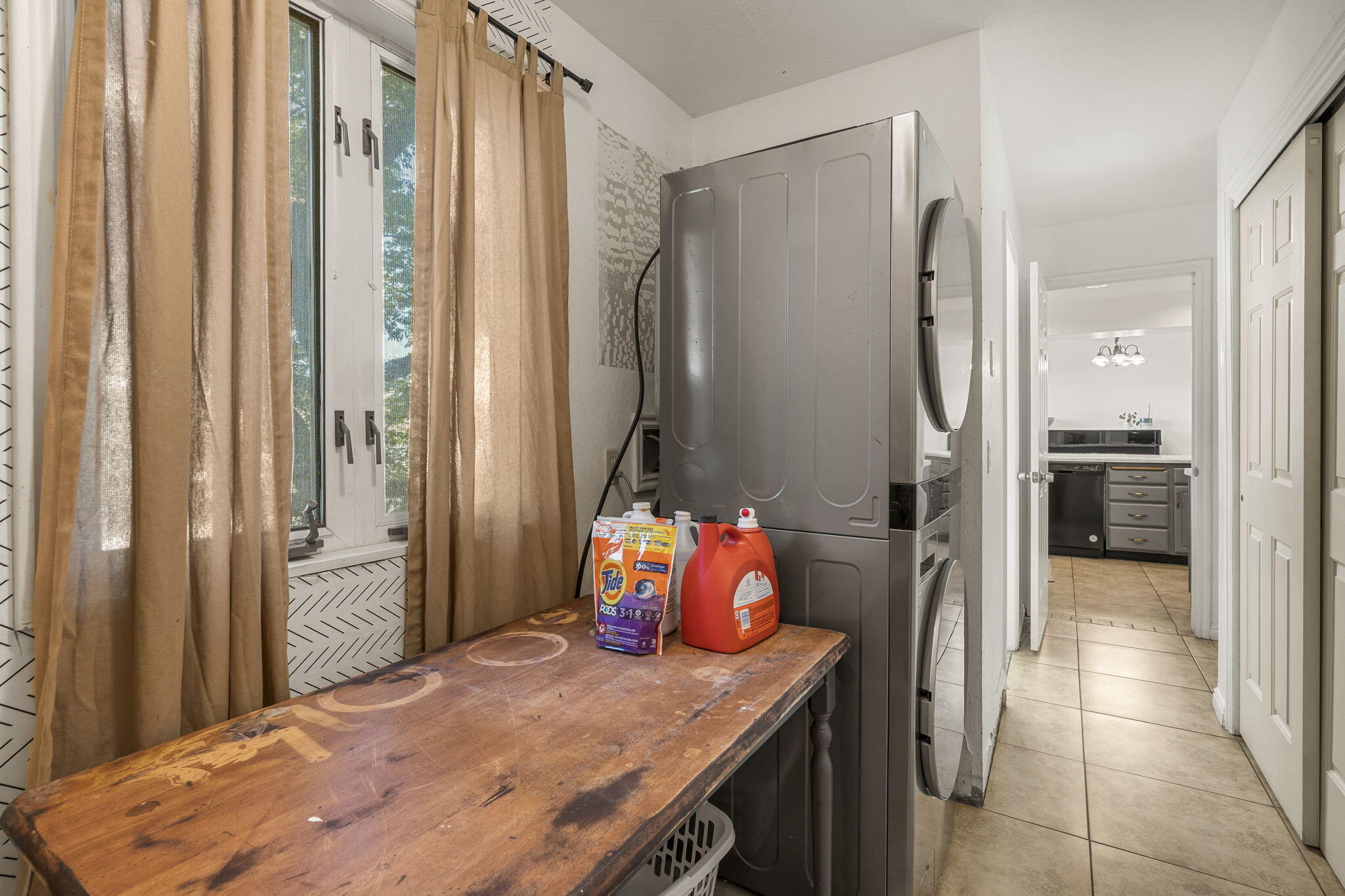 TERRAH DAWN - Residential
