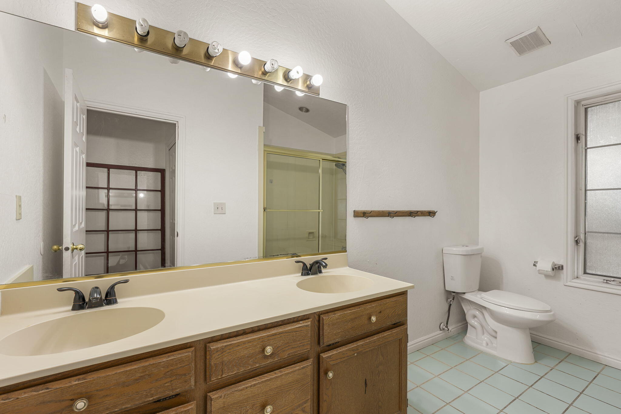 TERRAH DAWN - Residential