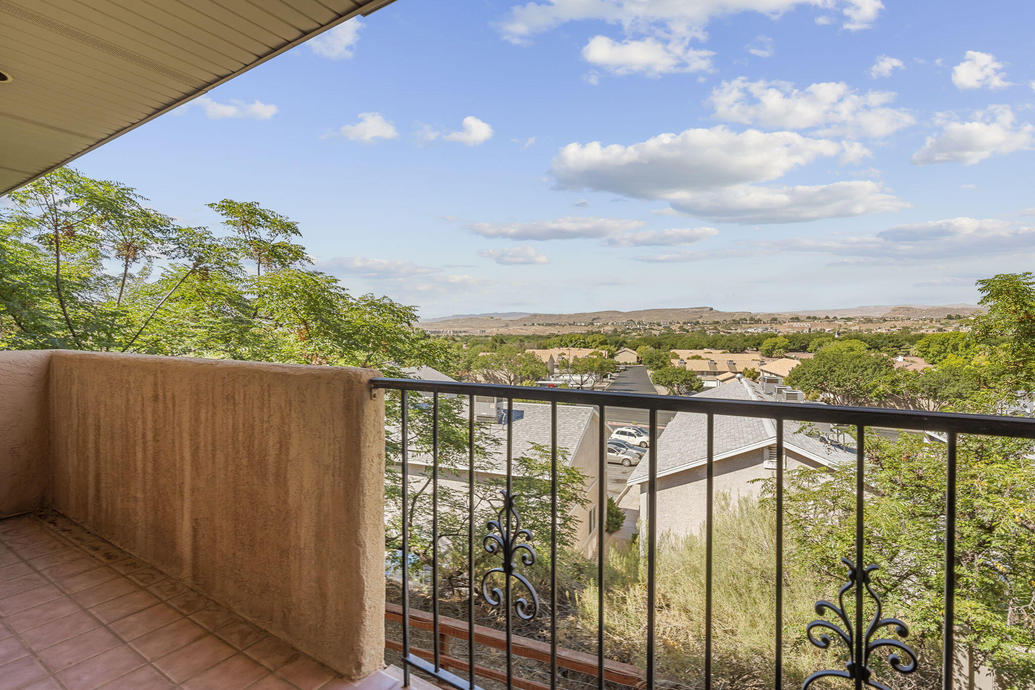 TERRAH DAWN - Residential