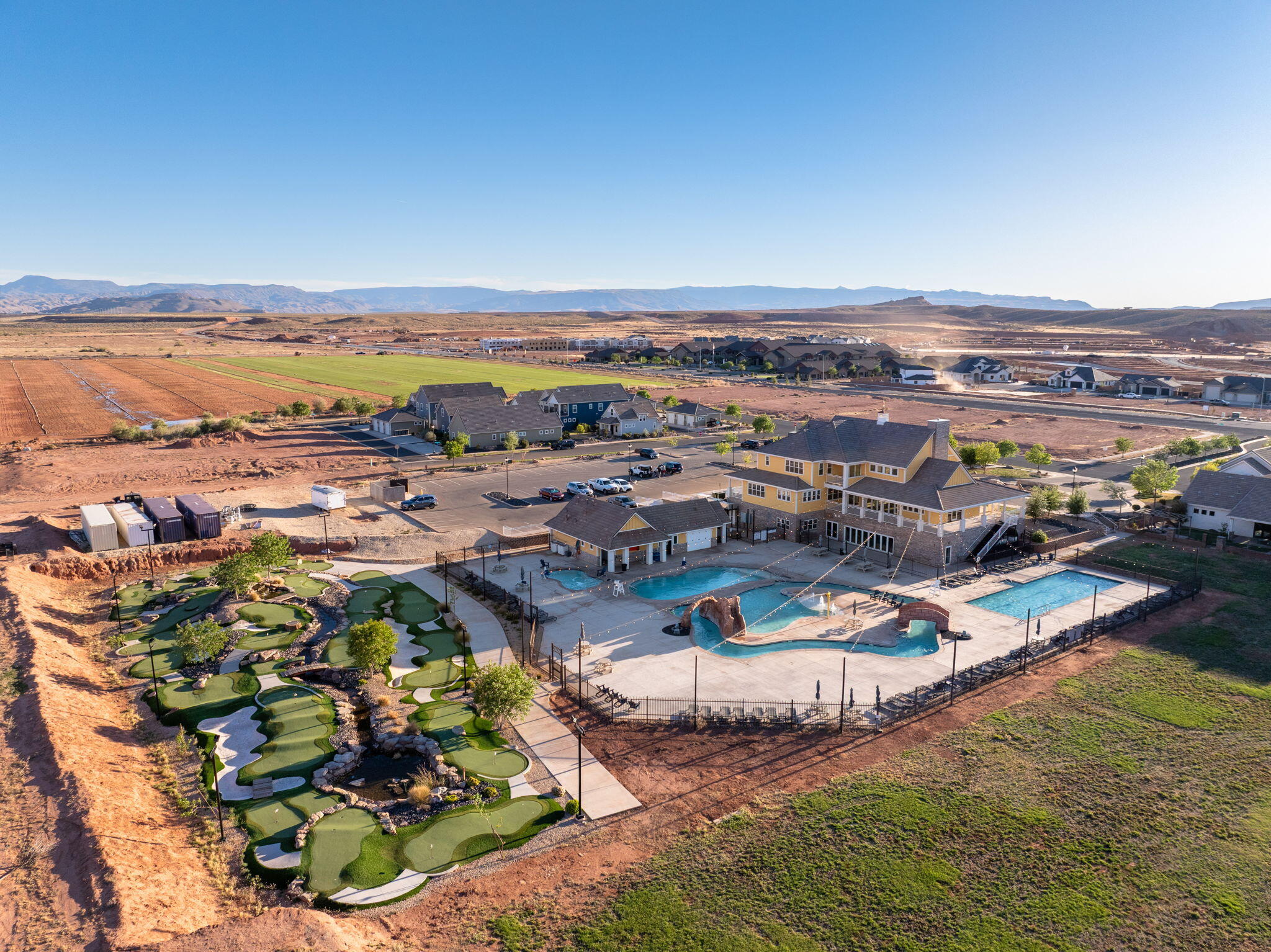 LAKESIDE AT STUCKI FARMS - Residential