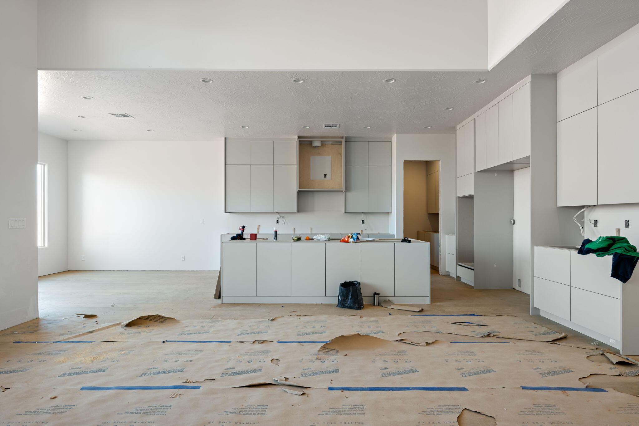 LAKESIDE AT STUCKI FARMS - Residential
