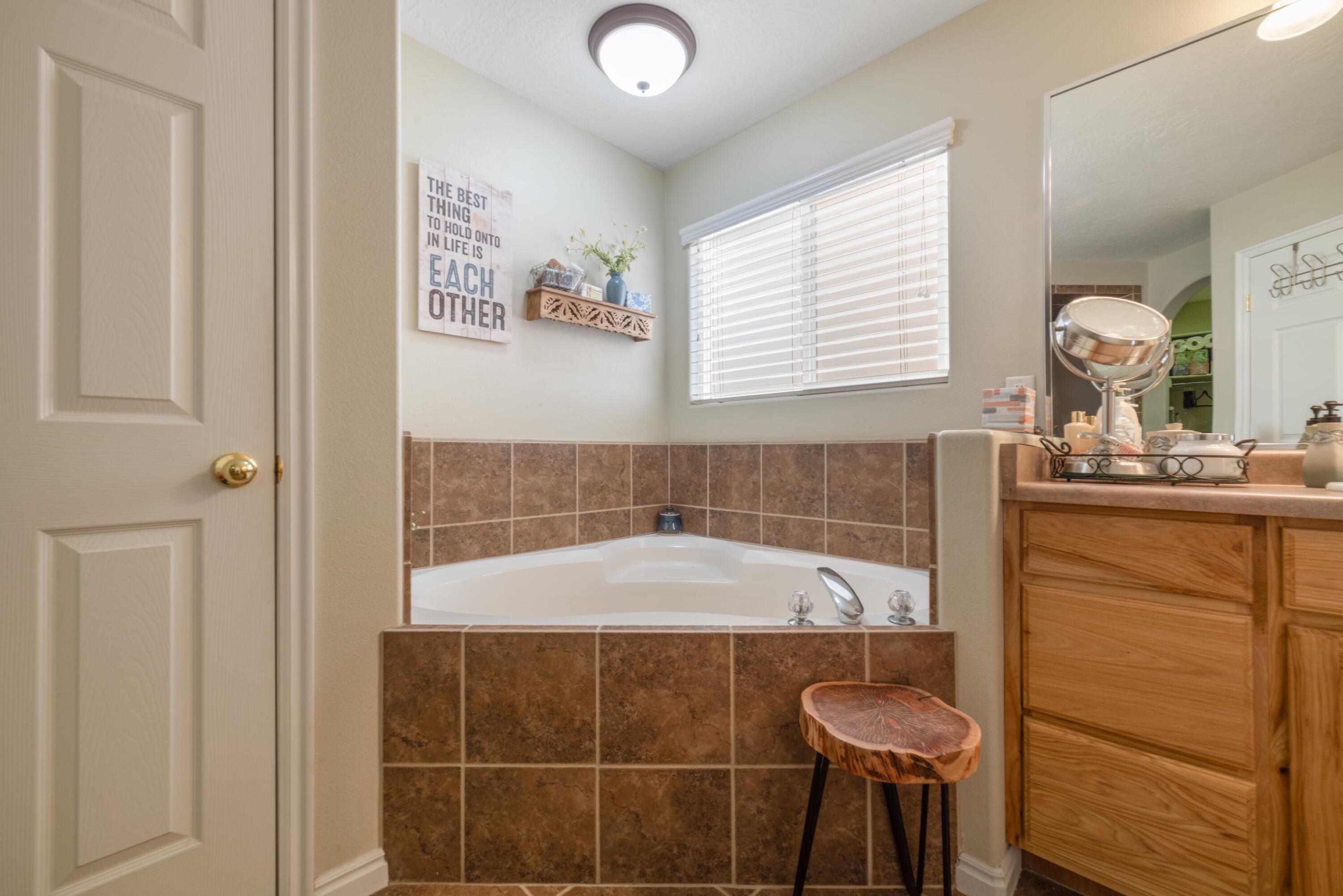 SILVERCREEK TOWNHOMES - Residential