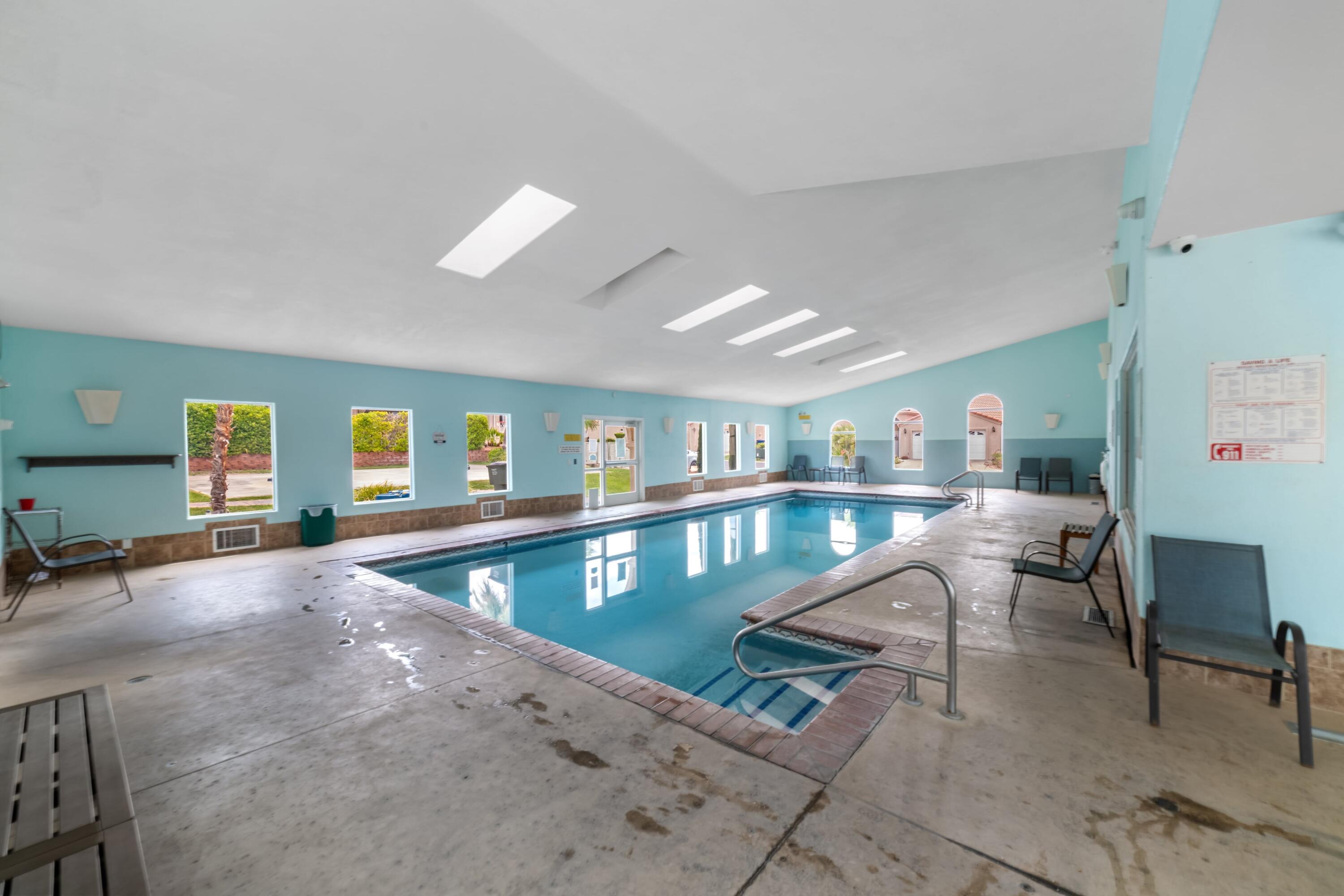 SILVERCREEK TOWNHOMES - Residential