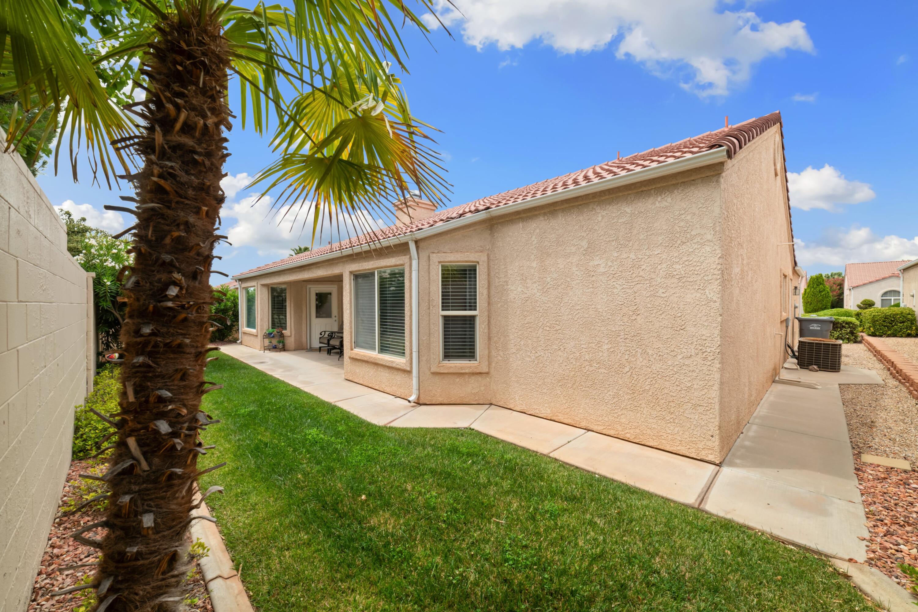 SILVERCREEK TOWNHOMES - Residential
