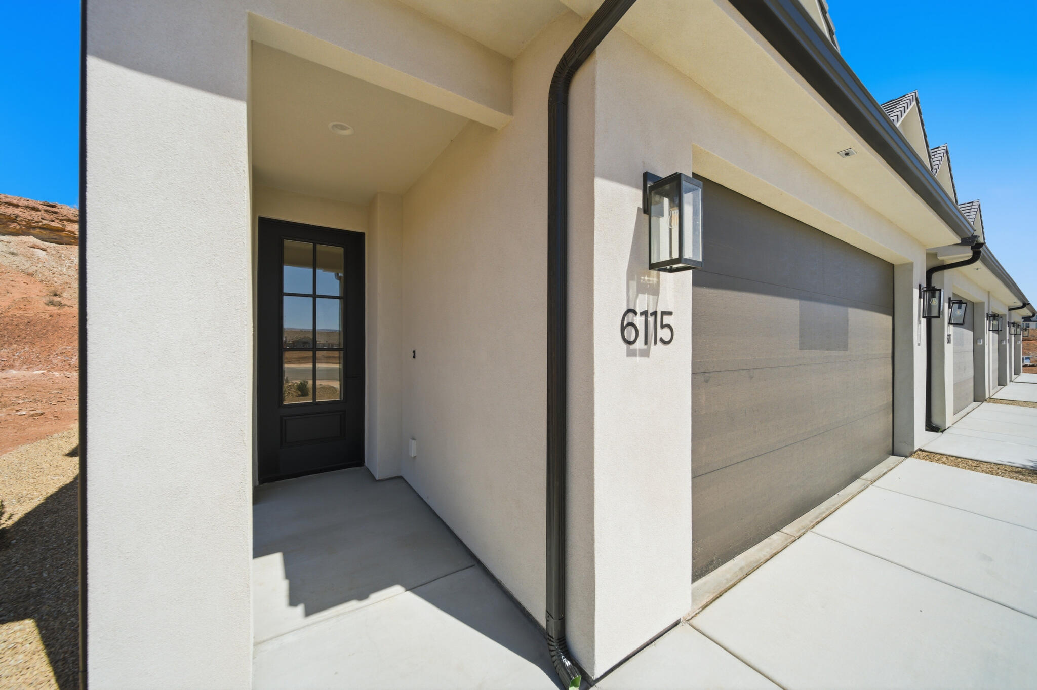 WHITE DOME TOWNHOMES - Residential