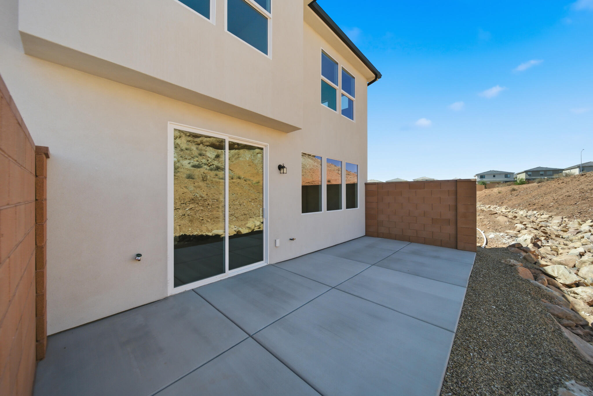 WHITE DOME TOWNHOMES - Residential