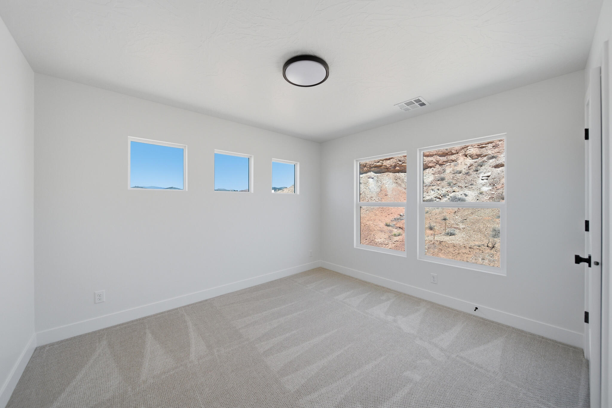 WHITE DOME TOWNHOMES - Residential